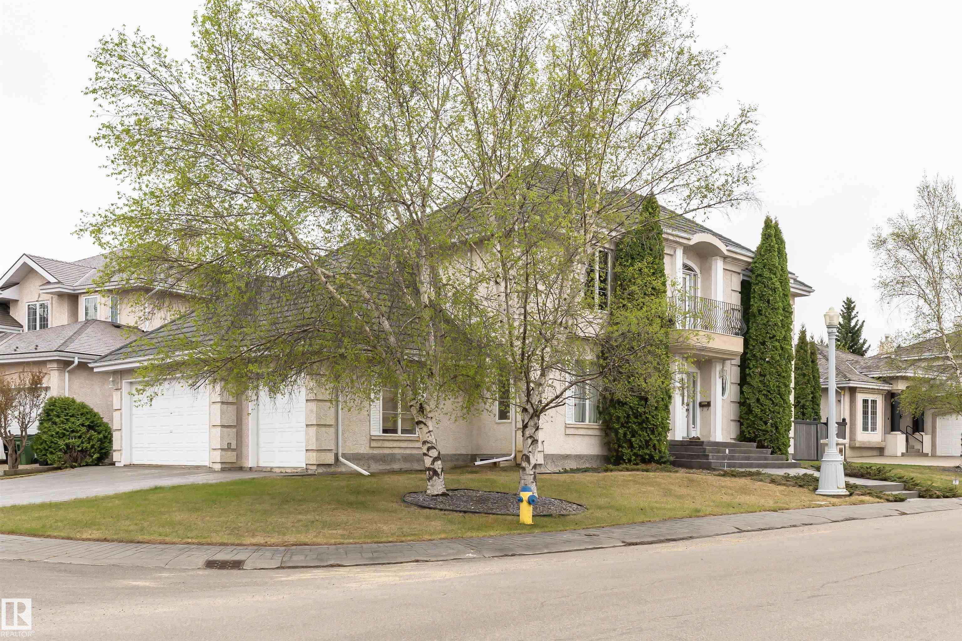 Edmonton, AB T6R 2L9,1429 HERRING-COOPER WY NW