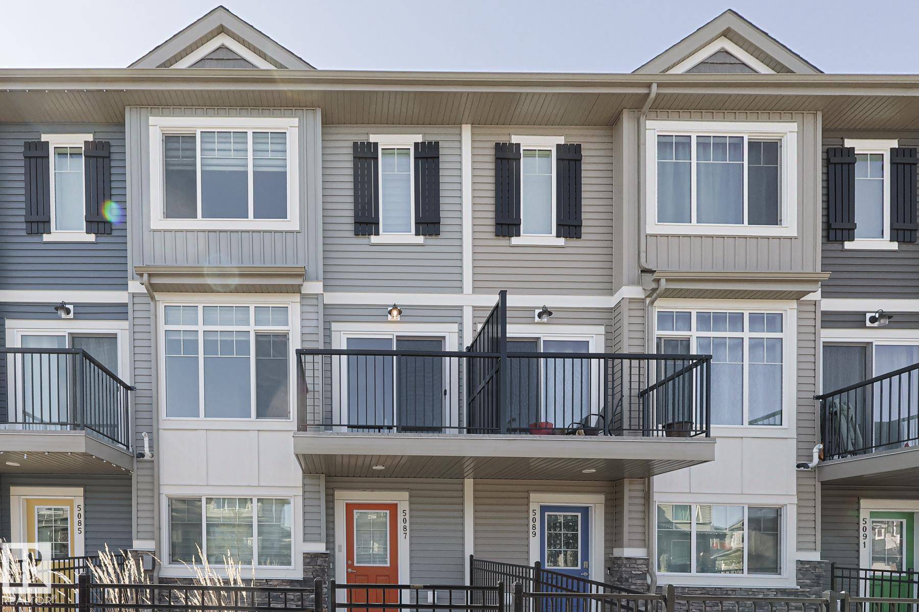 Edmonton, AB T6W 5A7,5087 CHAPPELLE RD SW