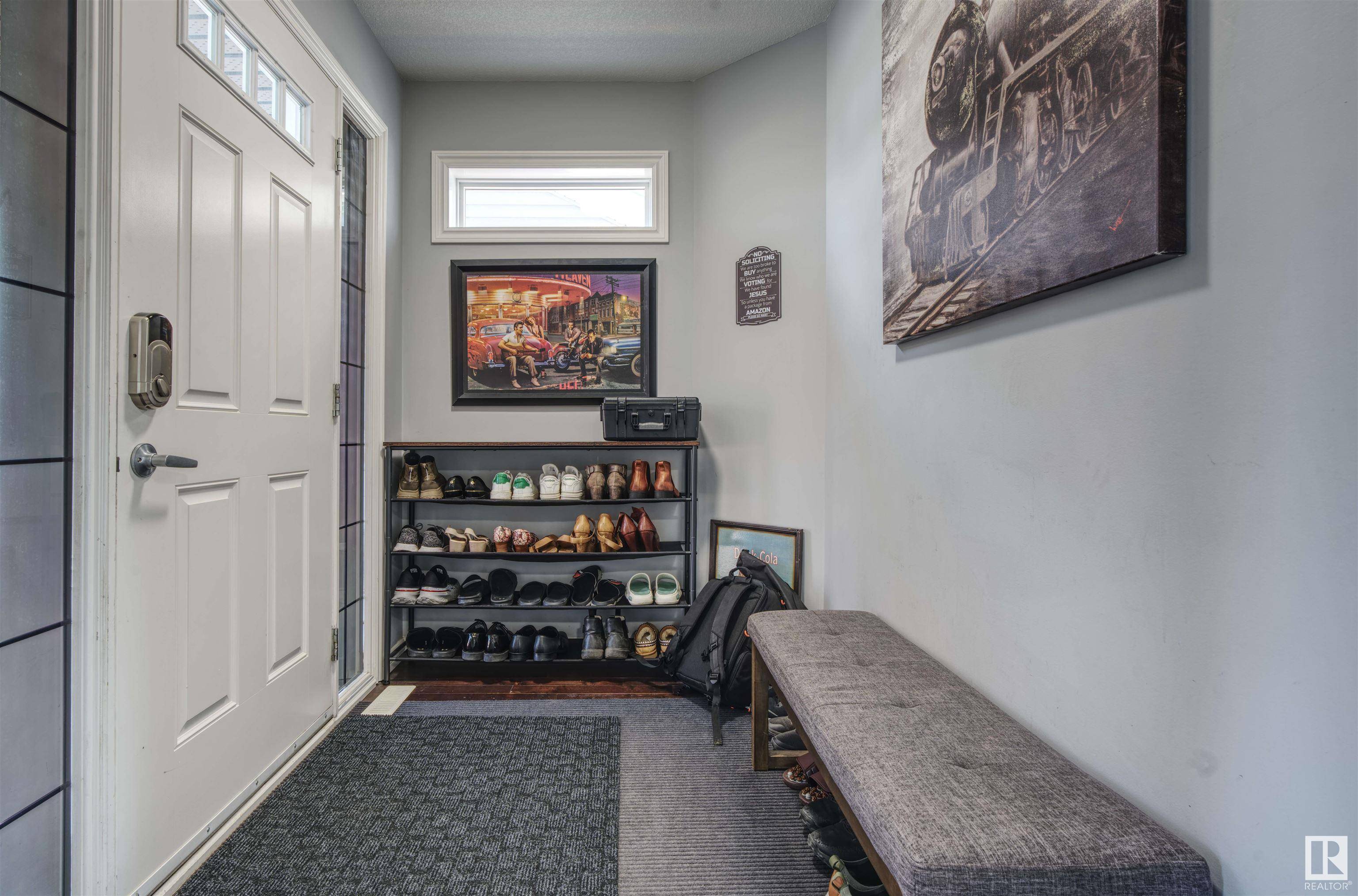 Edmonton, AB T5X 6J9,10627 180 AV NW