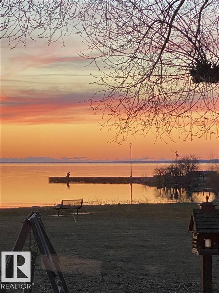 Rural Lac Ste. Anne County, AB T0E 0A0,4916 50 AV