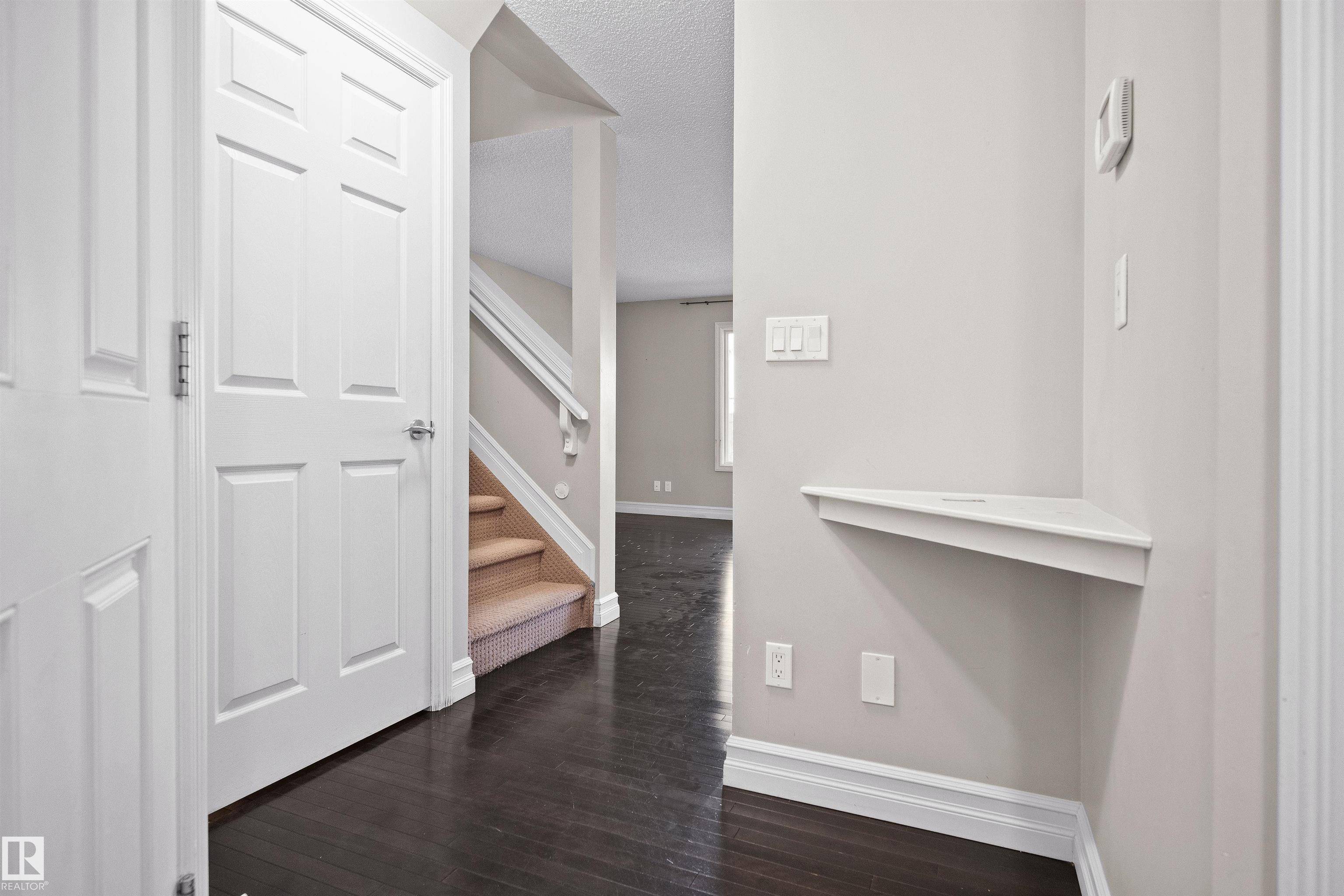 Edmonton, AB T6T 0N4,28 655 TAMARACK RD NW