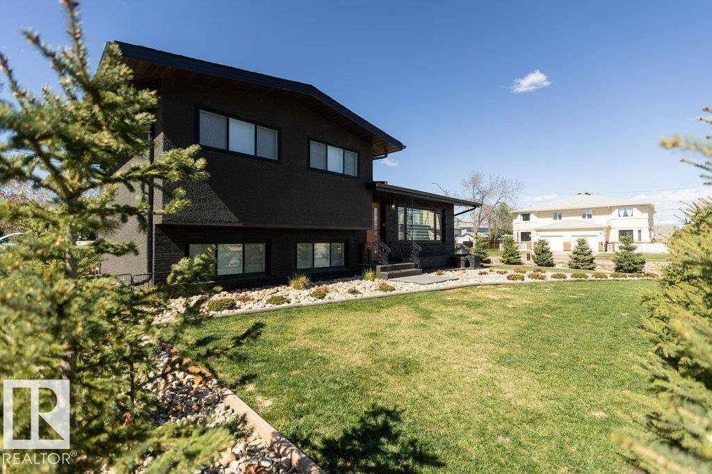Westlock, AB T7P 1S4,9847 106 ST
