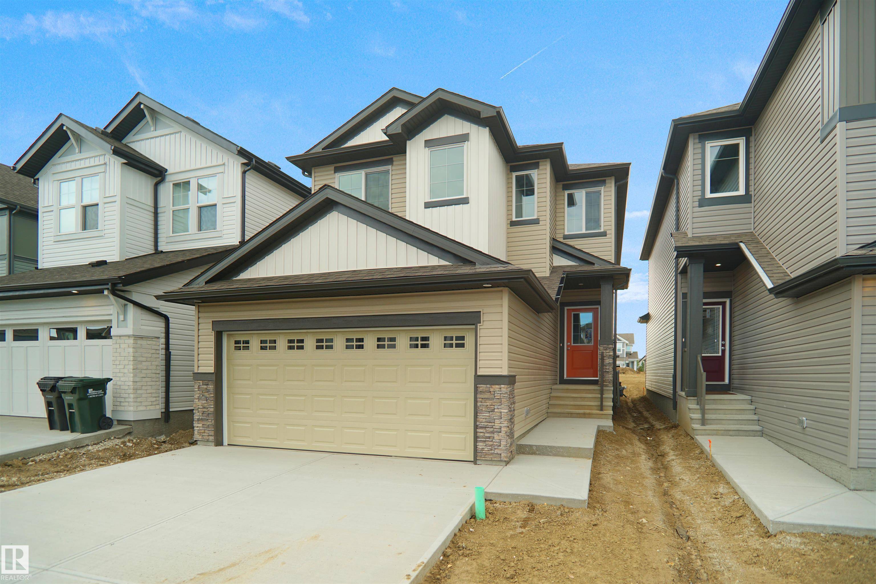 Edmonton, AB T6W 2J2,6304 KING WD SW