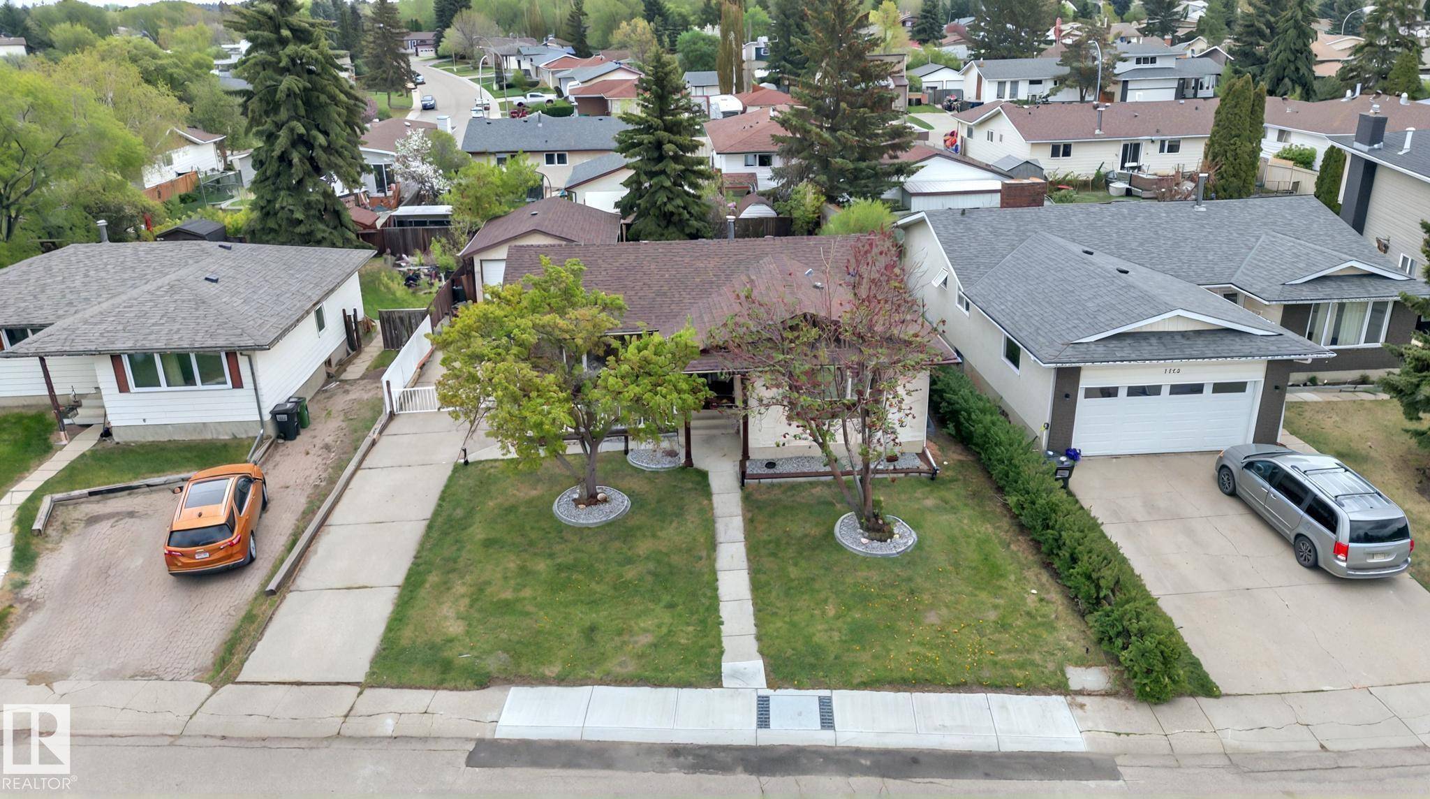 Edmonton, AB T6K 2S4,1157 75 ST NW
