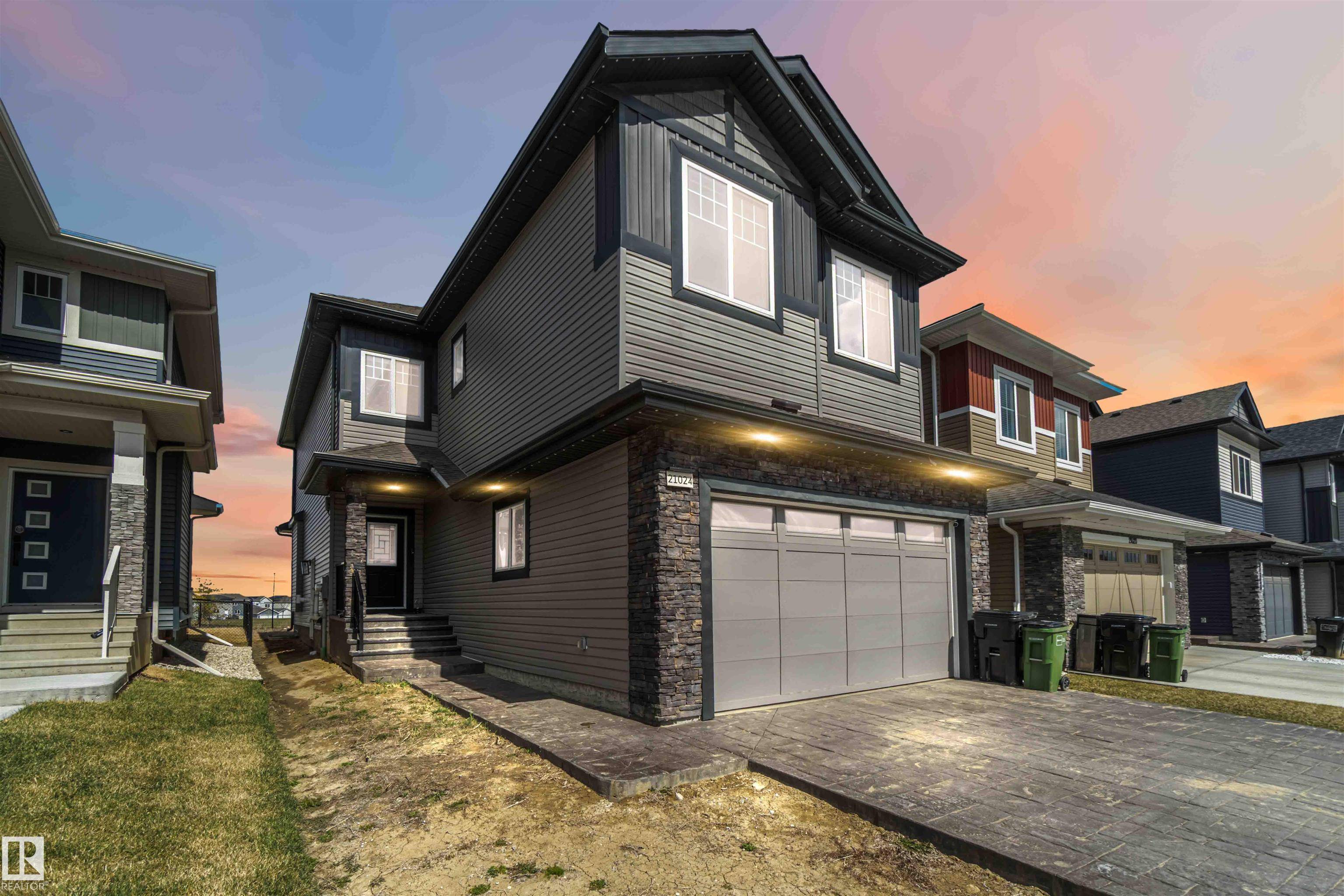 Edmonton, AB T5V 1C0,21024 128 AV NW NW