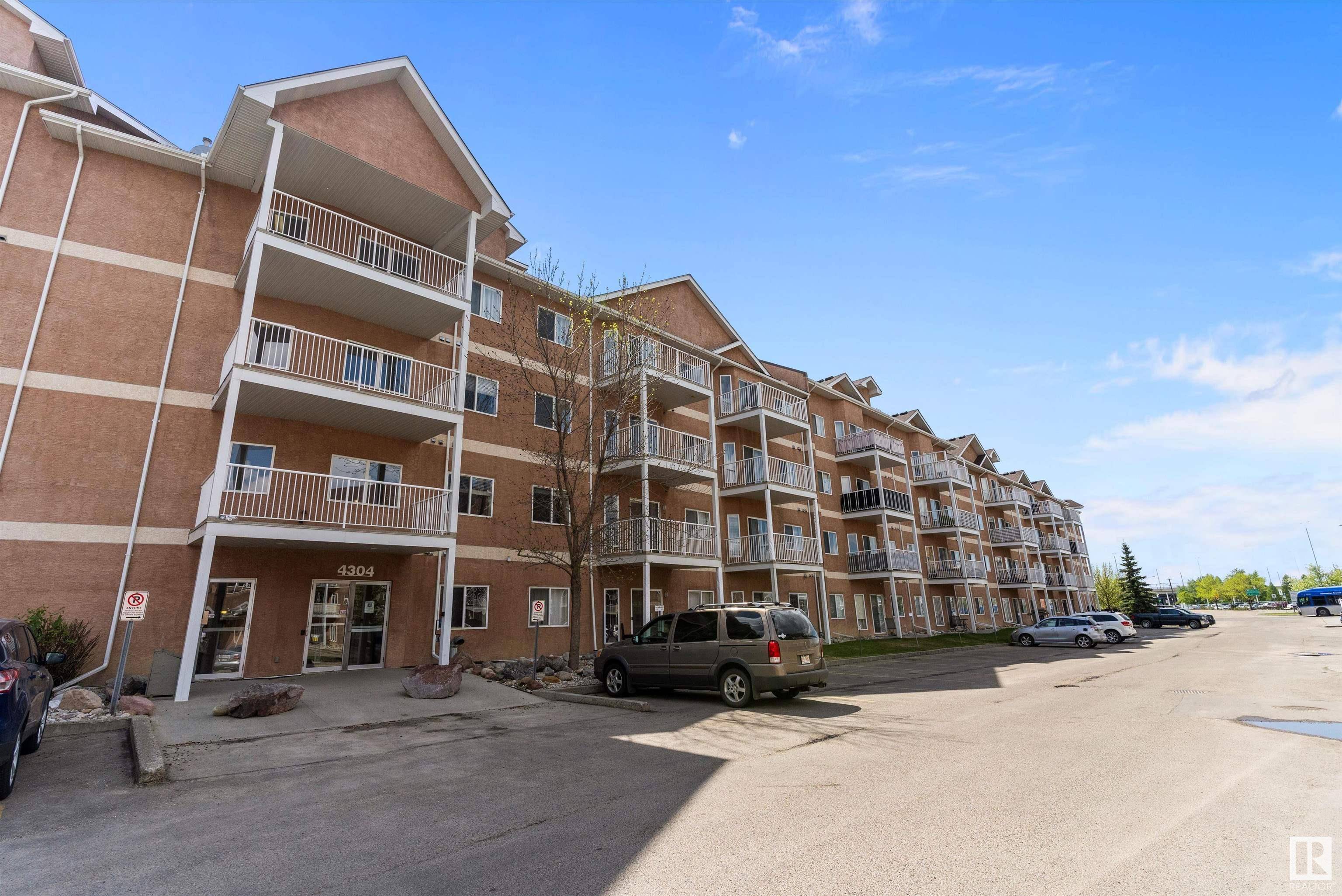 Edmonton, AB T5Y 0H6,#209 4304 139 AV NW