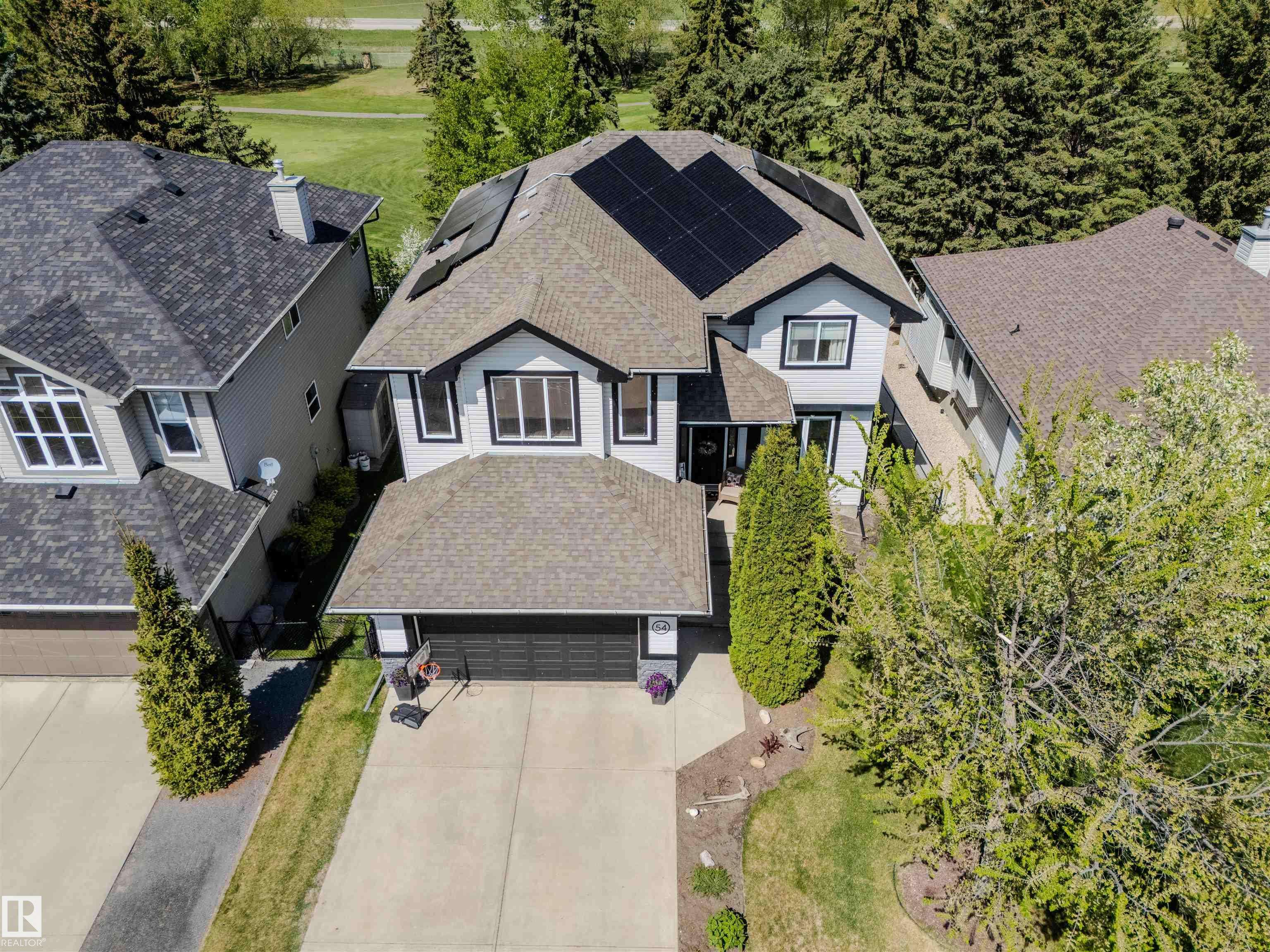 Spruce Grove, AB T7X 4P3,54 LINKSVIEW DR