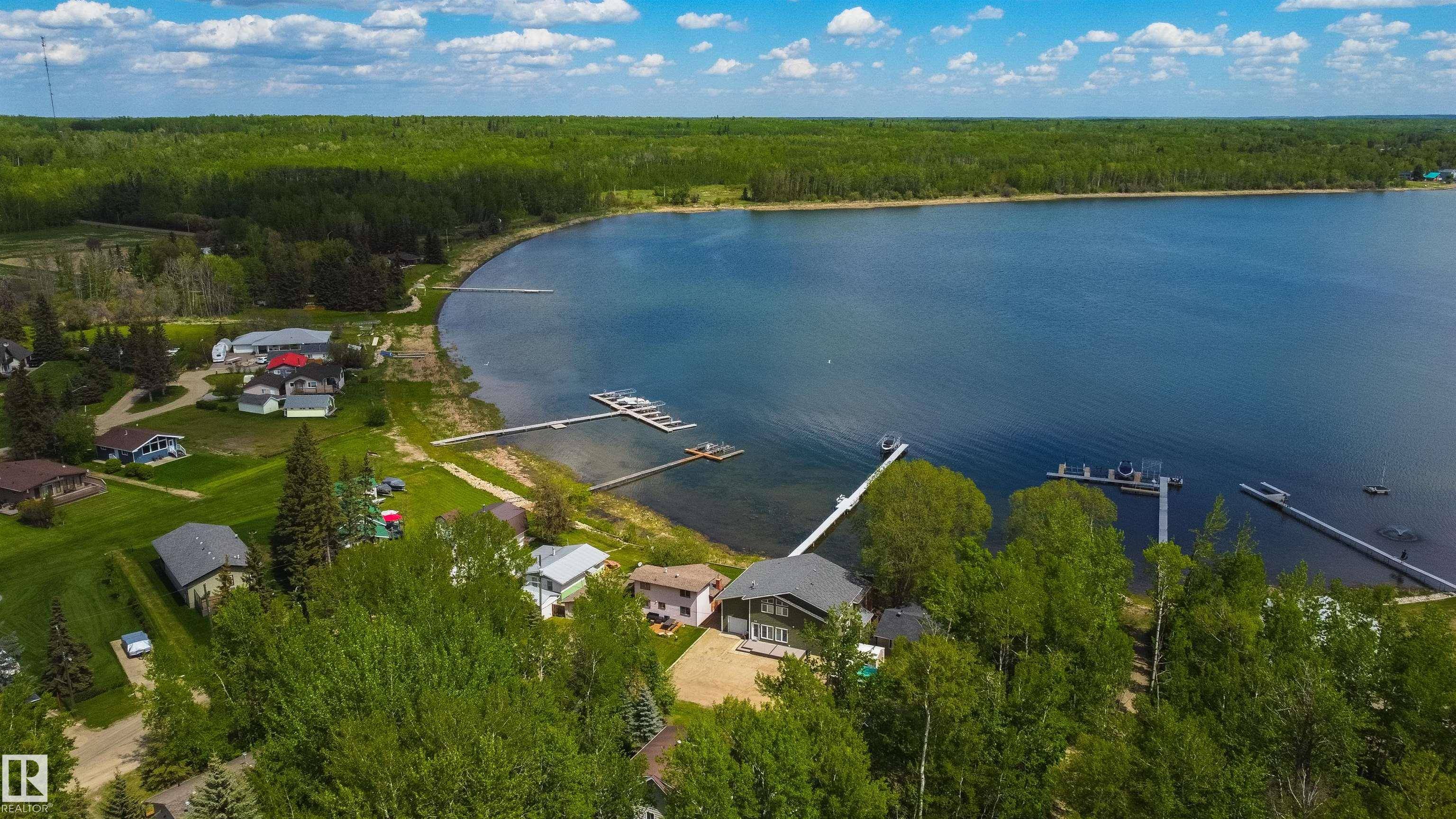 Rural Lac Ste. Anne County, AB T0E 1A0,329 3 ST