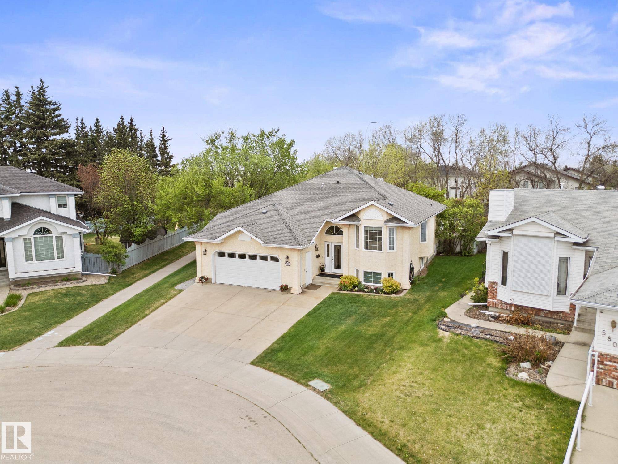 Beaumont, AB T4X 1C2,5810 49 AV