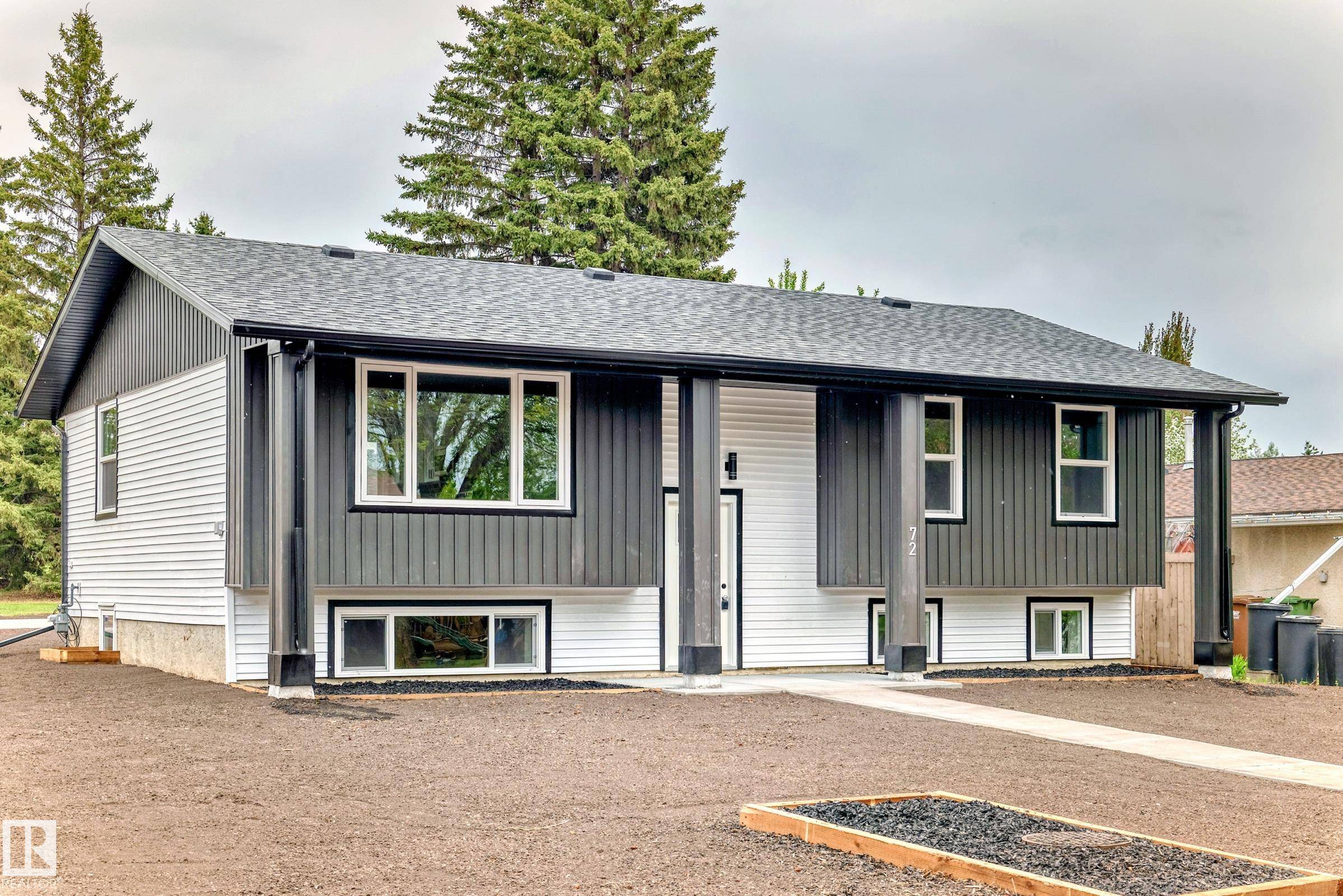 St. Albert, AB T8N 2J1,72 AMBER CR