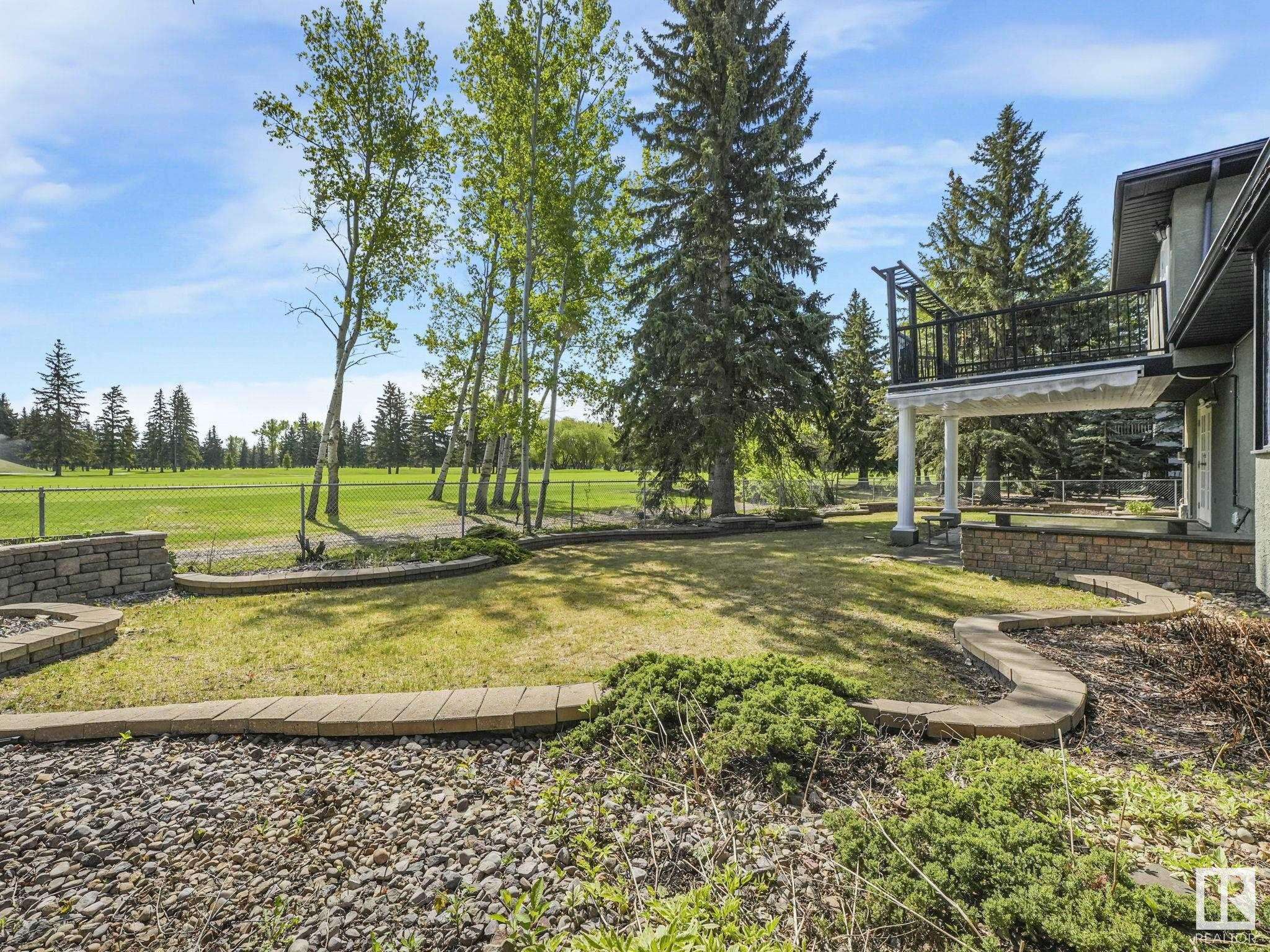 Edmonton, AB T6J 2C2,123 FAIRWAY DR NW