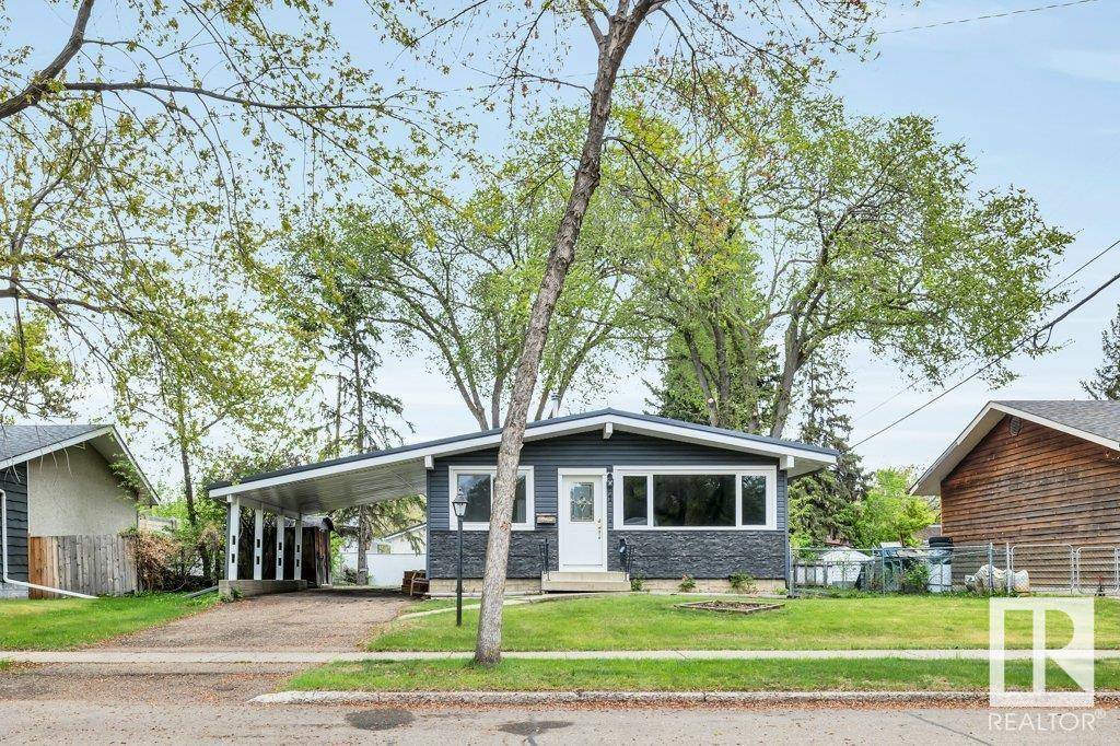 St. Albert, AB T8N 0S9,1 Greenview CR