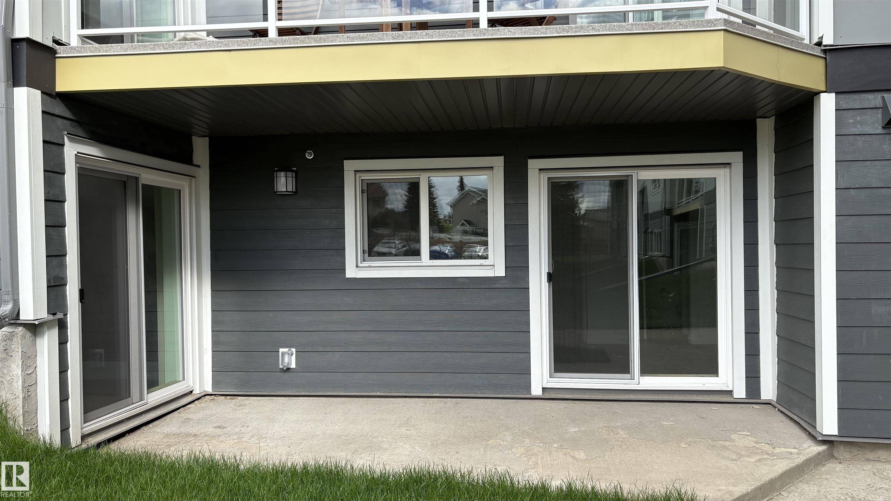 Edmonton, AB T5T 3A7,#109 9504 182 ST NW