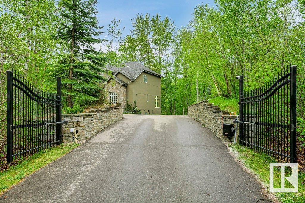 Rural Parkland County, AB T7Y 1B1,19 51222 RGE RD 260