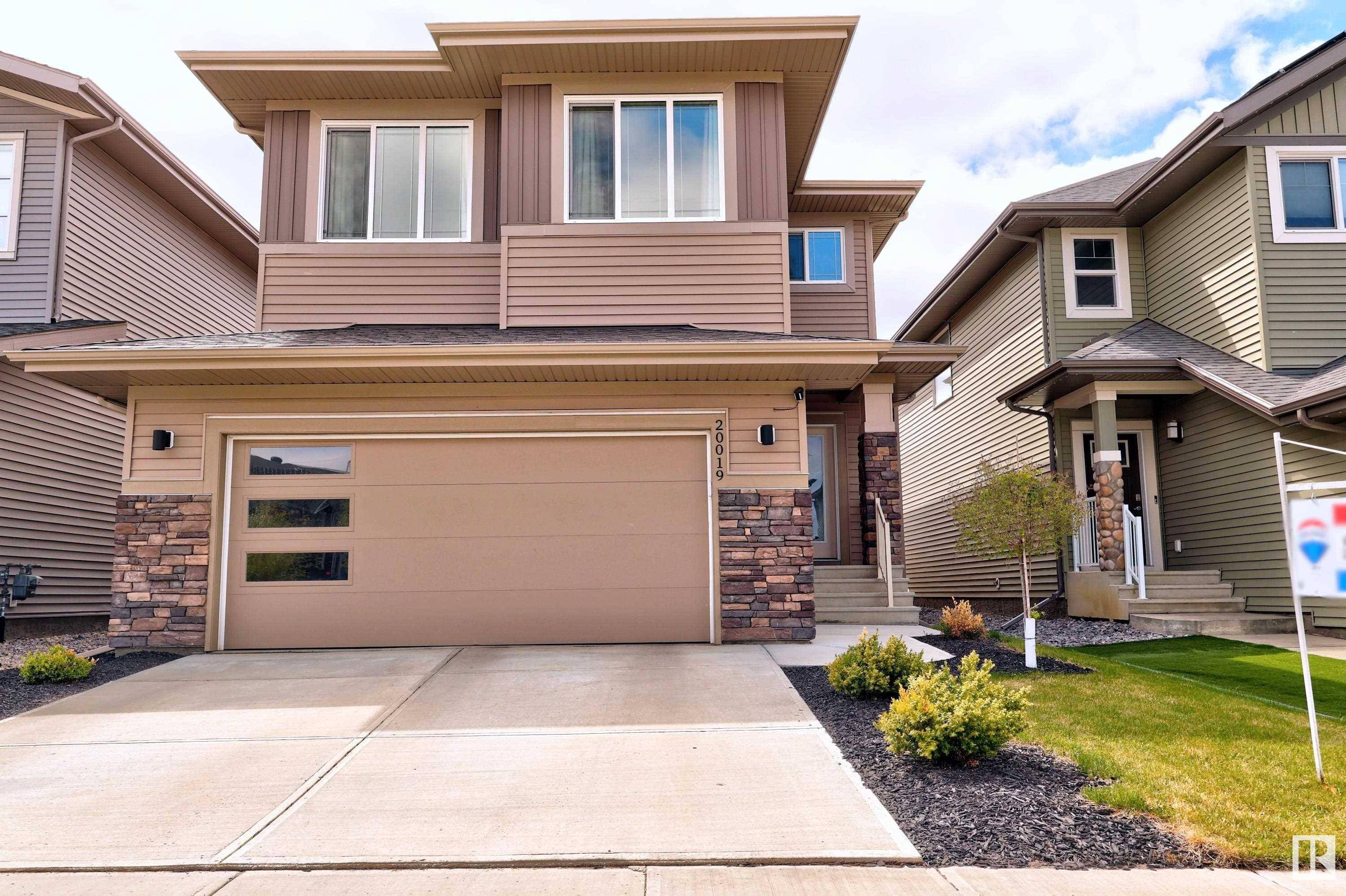 Edmonton, AB T6M 0W8,20019 29 AV NW
