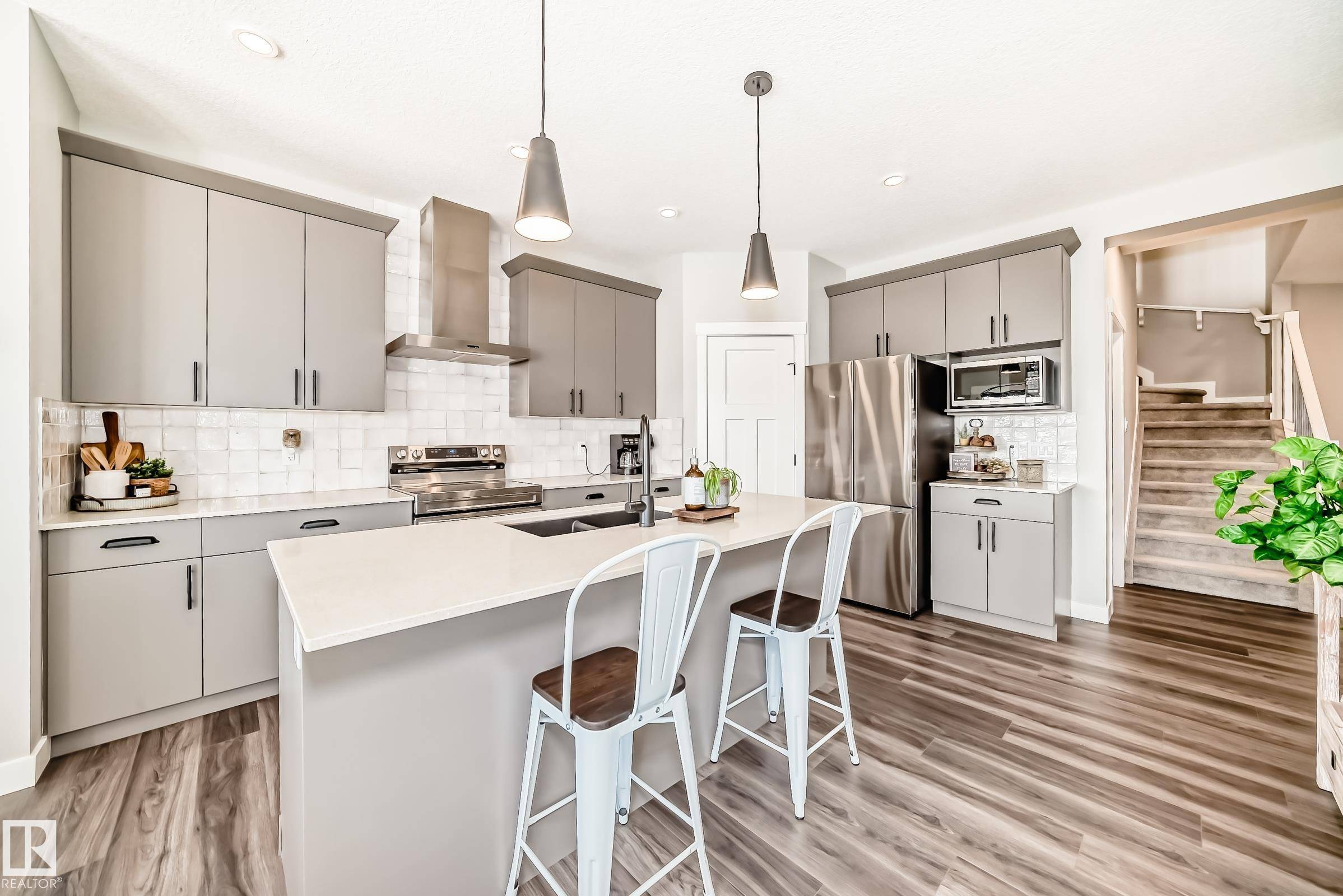 Stony Plain, AB T7Z 0L3,1900 WESTERRA LN