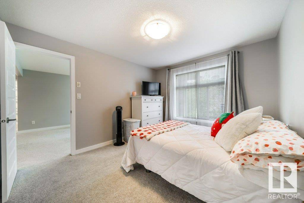 Edmonton, AB T6W 0J3,#229 11603 ELLERSLIE RD SW
