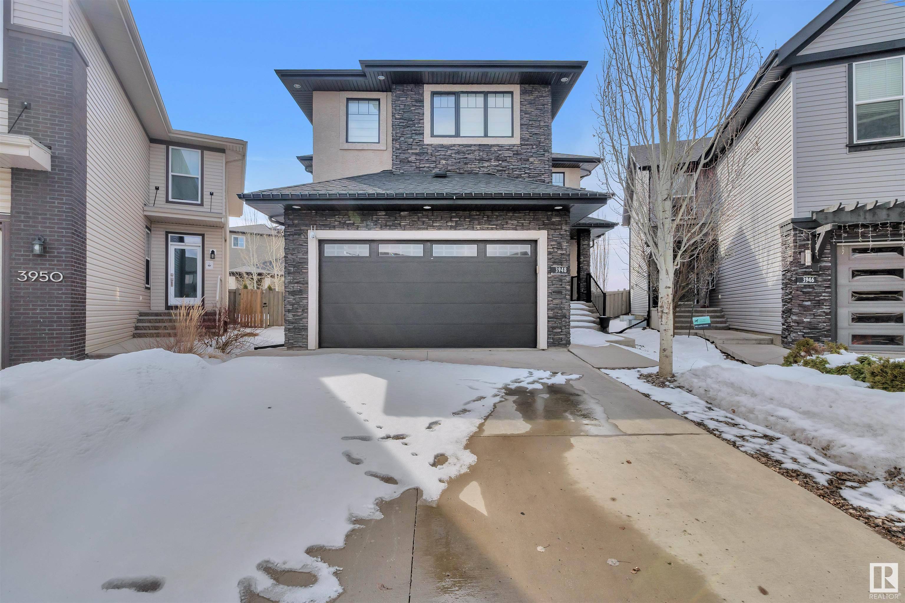 Edmonton, AB T6W 1Y7,3948 CLAXTON LO SW