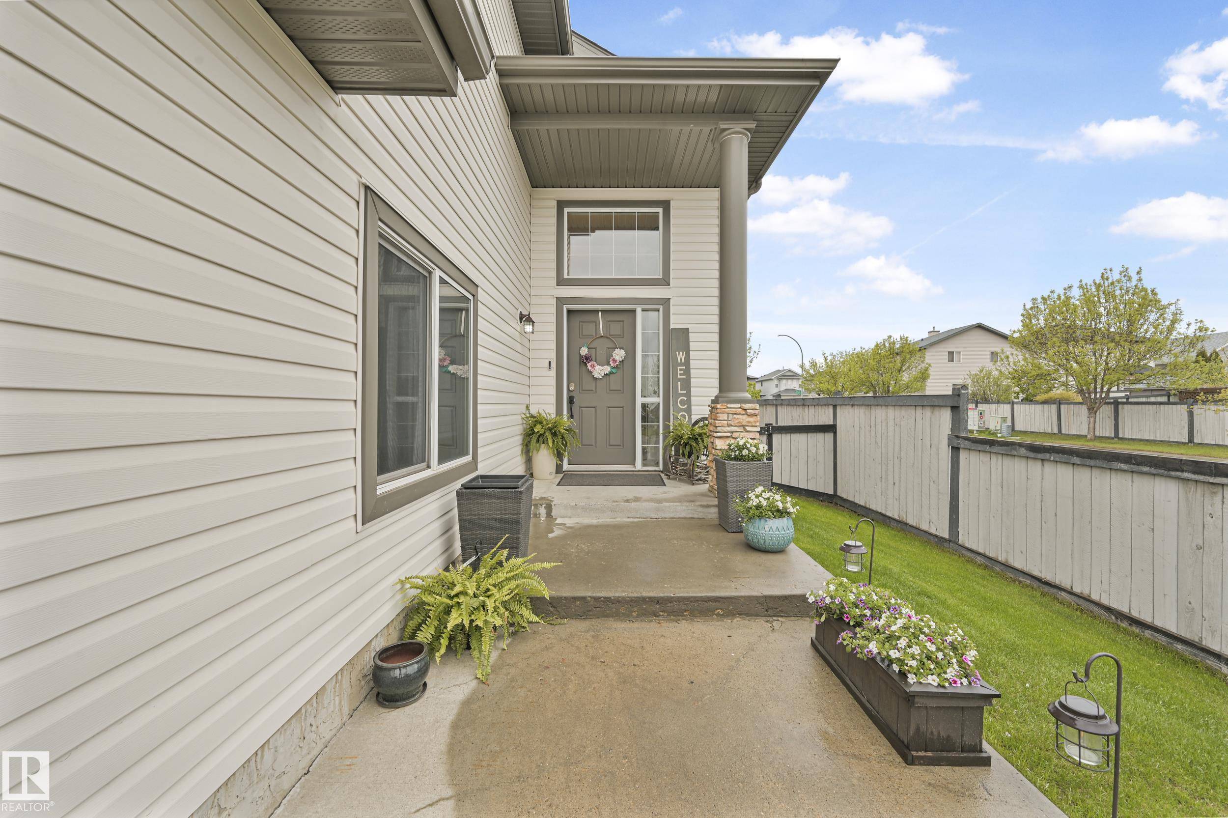 Edmonton, AB T6V 1V9,16128 131 ST NW