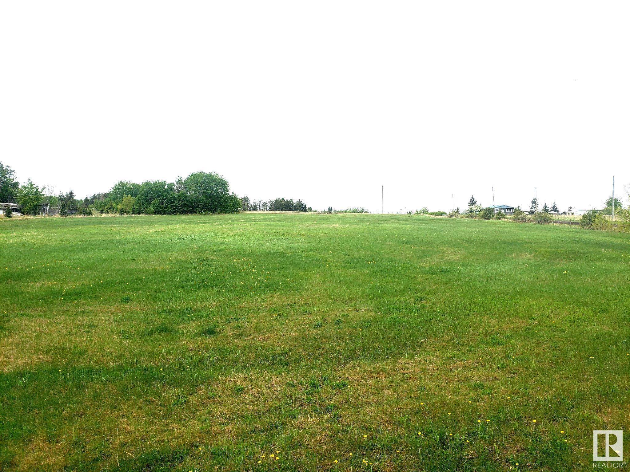 Rural Sturgeon County, AB T0G 1L0,33 edouard RD