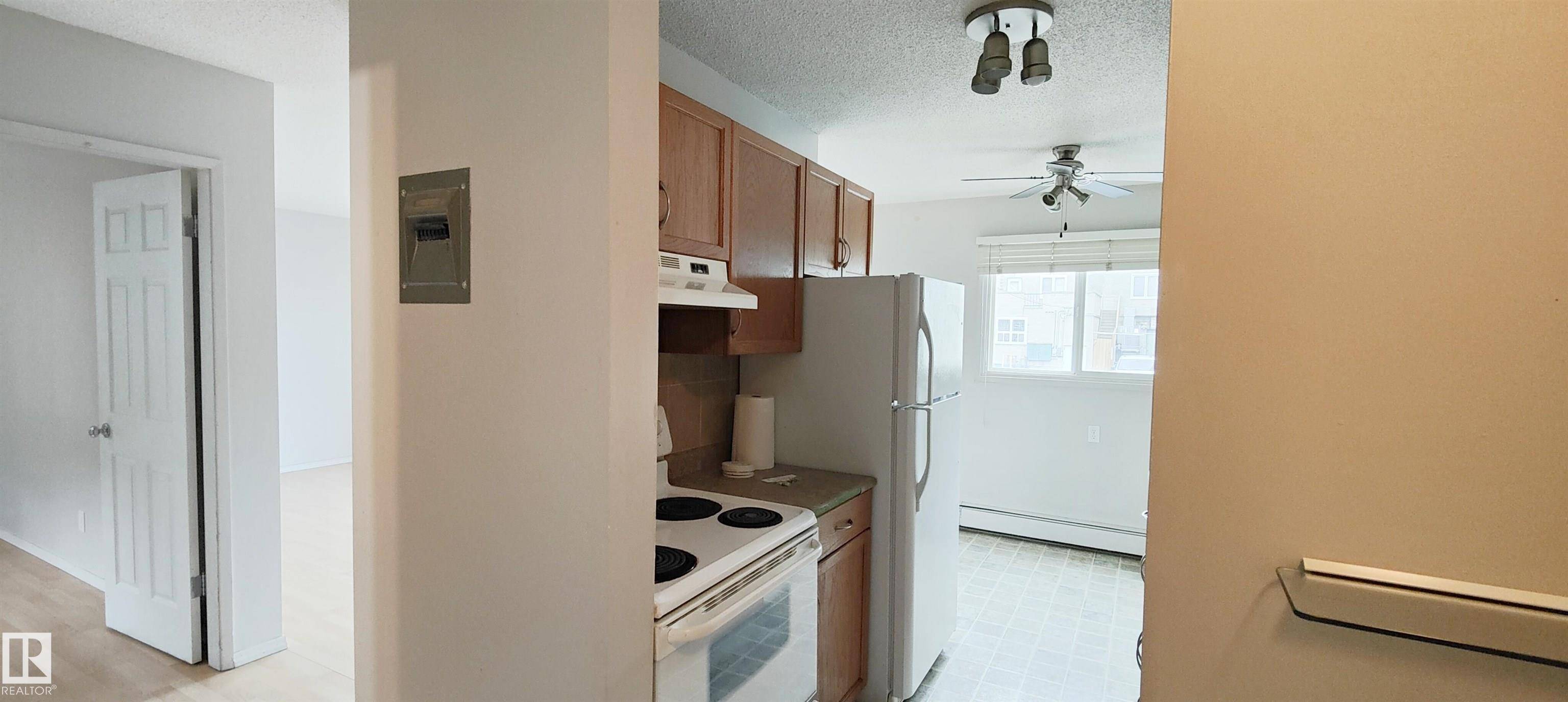 Edmonton, AB T6E 2E6,#207 10815 83 AV NW