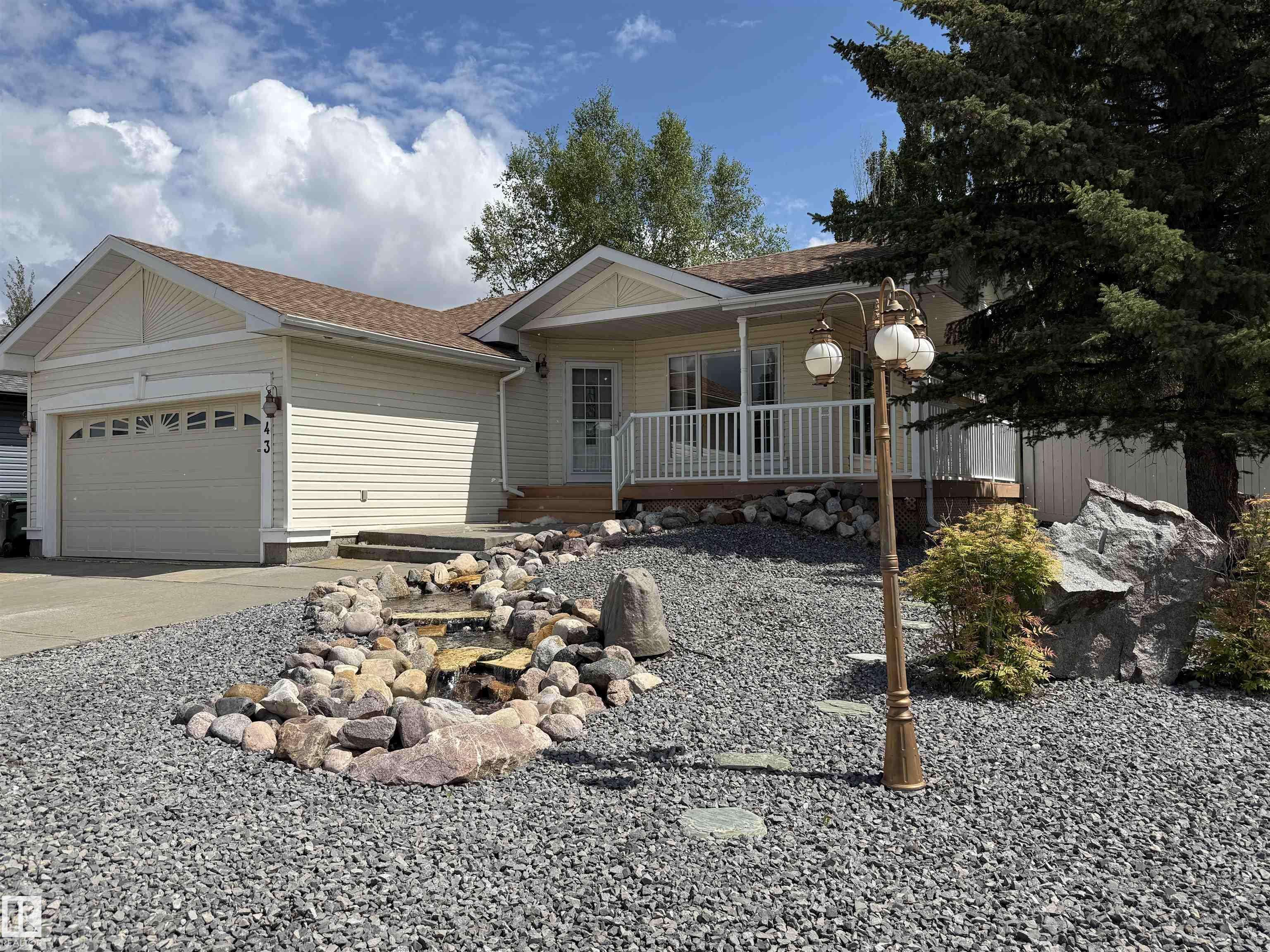 Stony Plain, AB T7Z 1Y7,43 Augusta Fairway CR