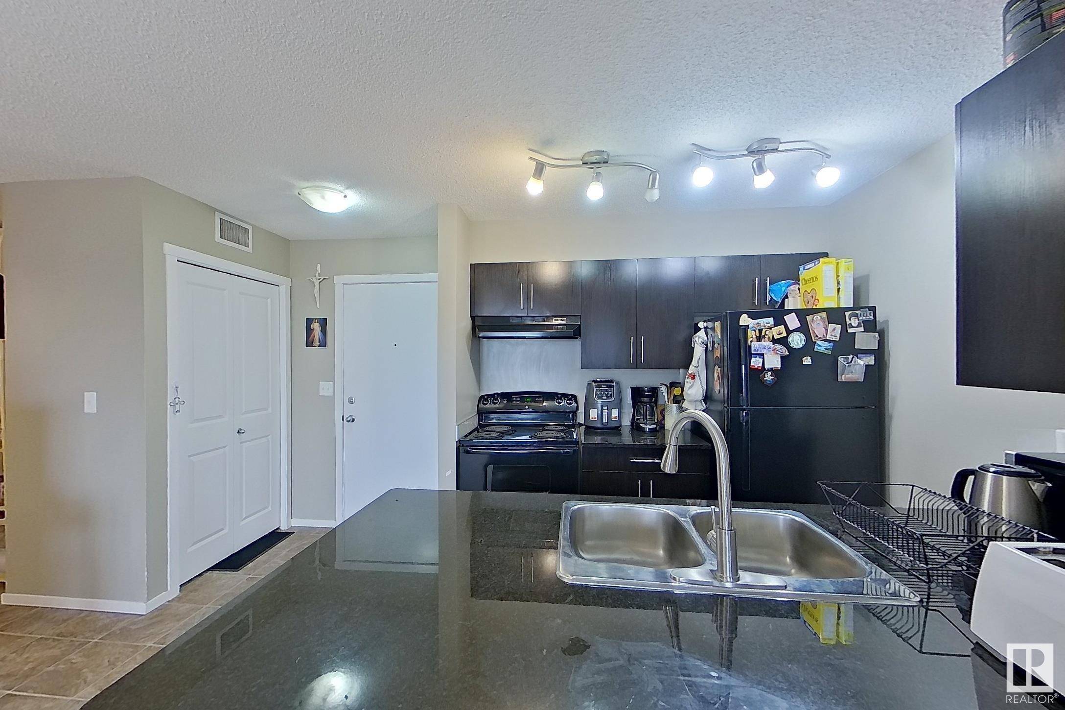 Edmonton, AB T6W 3L9,#429 3315 JAMES MOWATT TR SW
