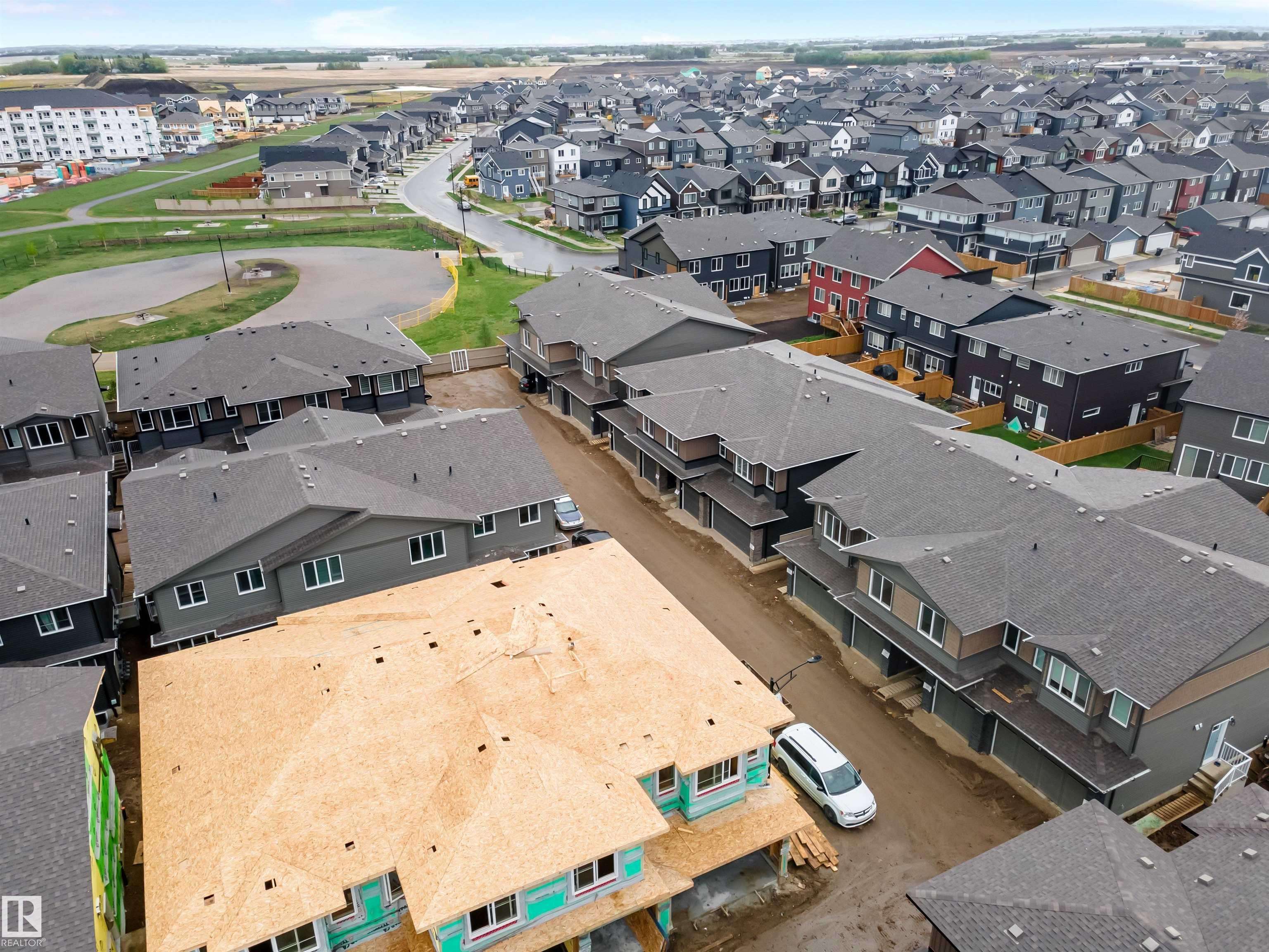 Edmonton, AB T6X 3H4,#57 2710 66 Street SW