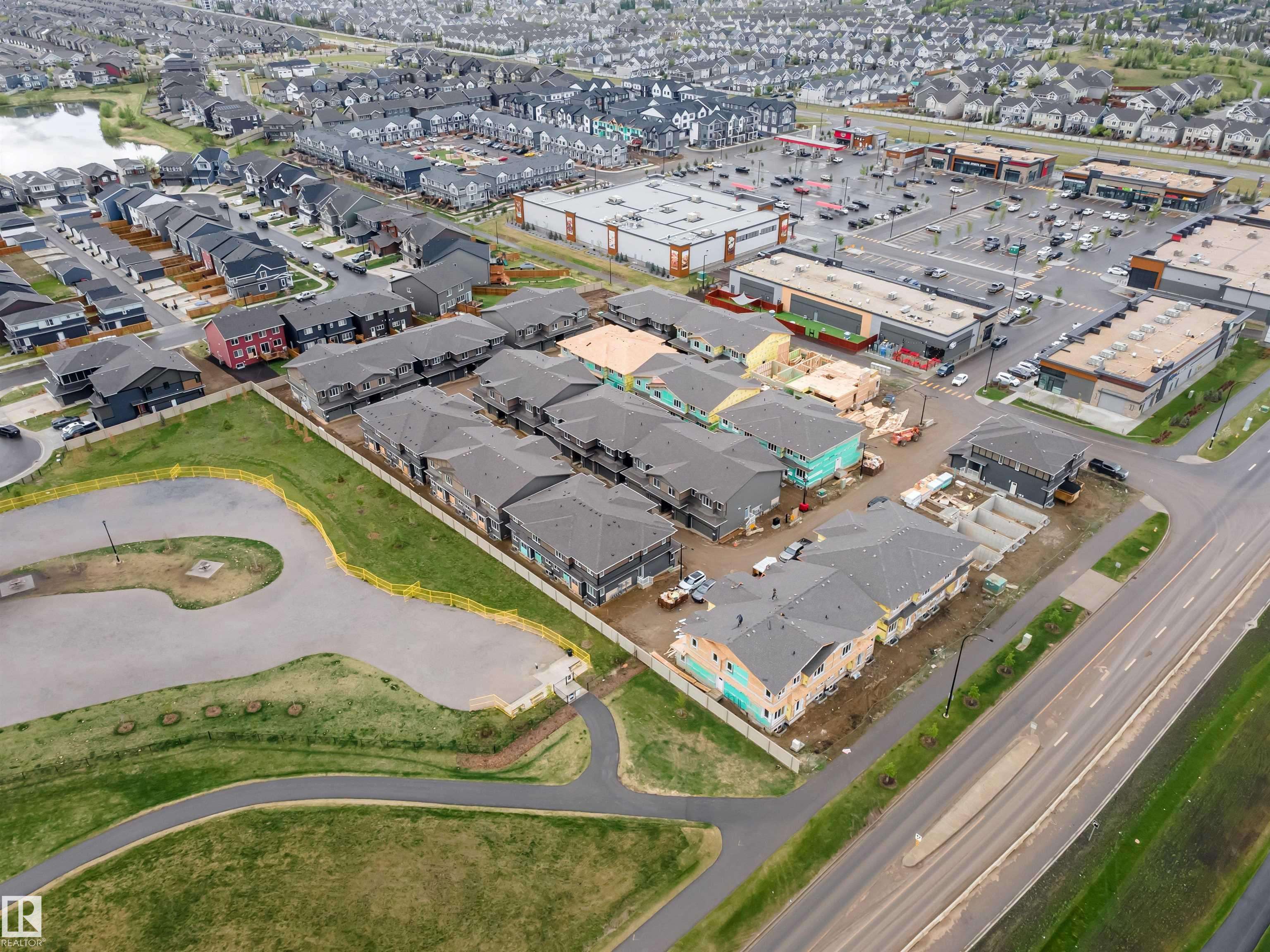 Edmonton, AB T6X 3H4,#57 2710 66 Street SW