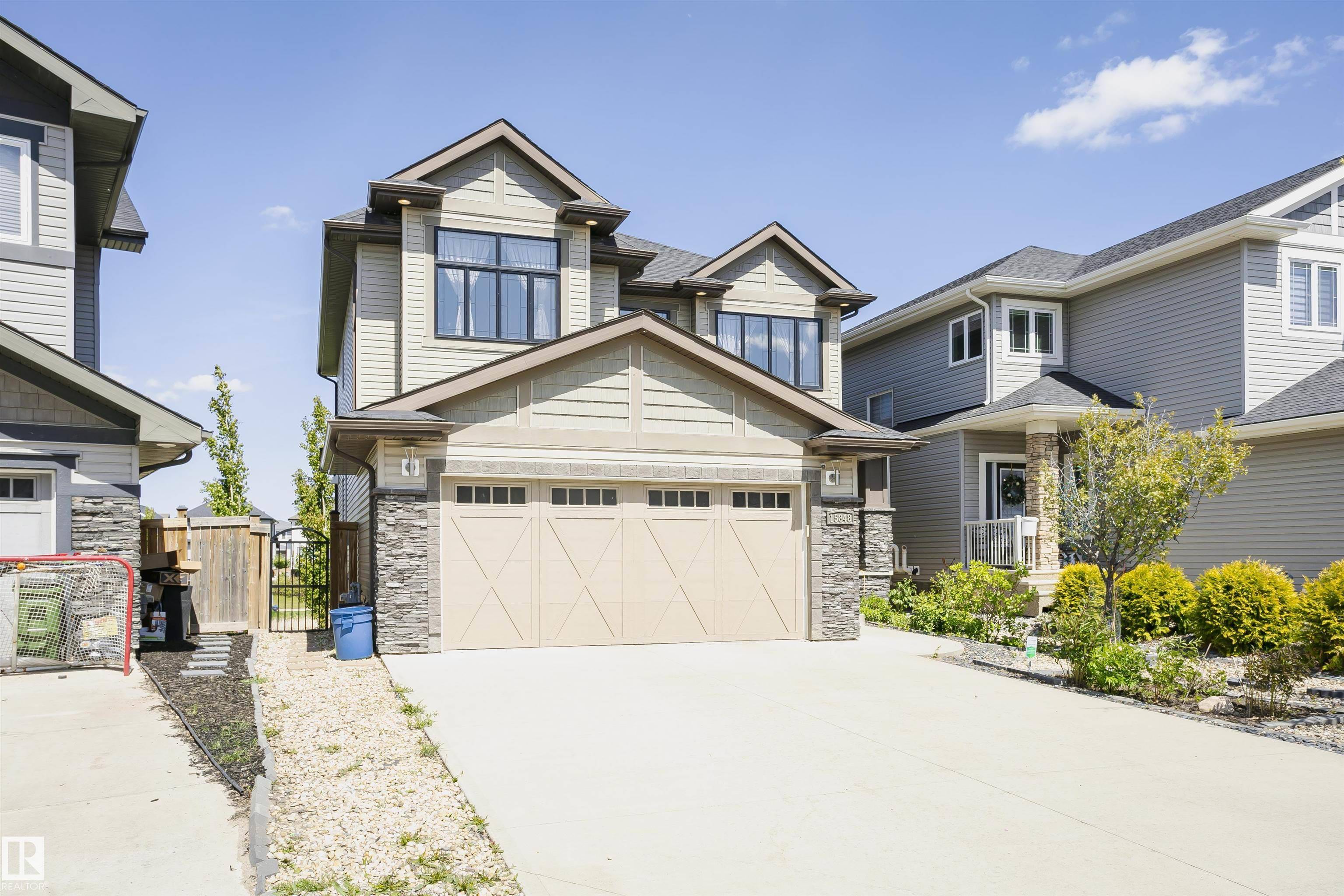 Edmonton, AB T6W 2N5,15848 13 AV SW