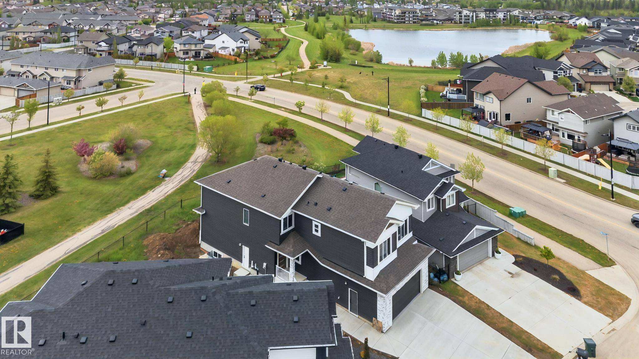 Spruce Grove, AB T7X 0T8,297 NELSON DR
