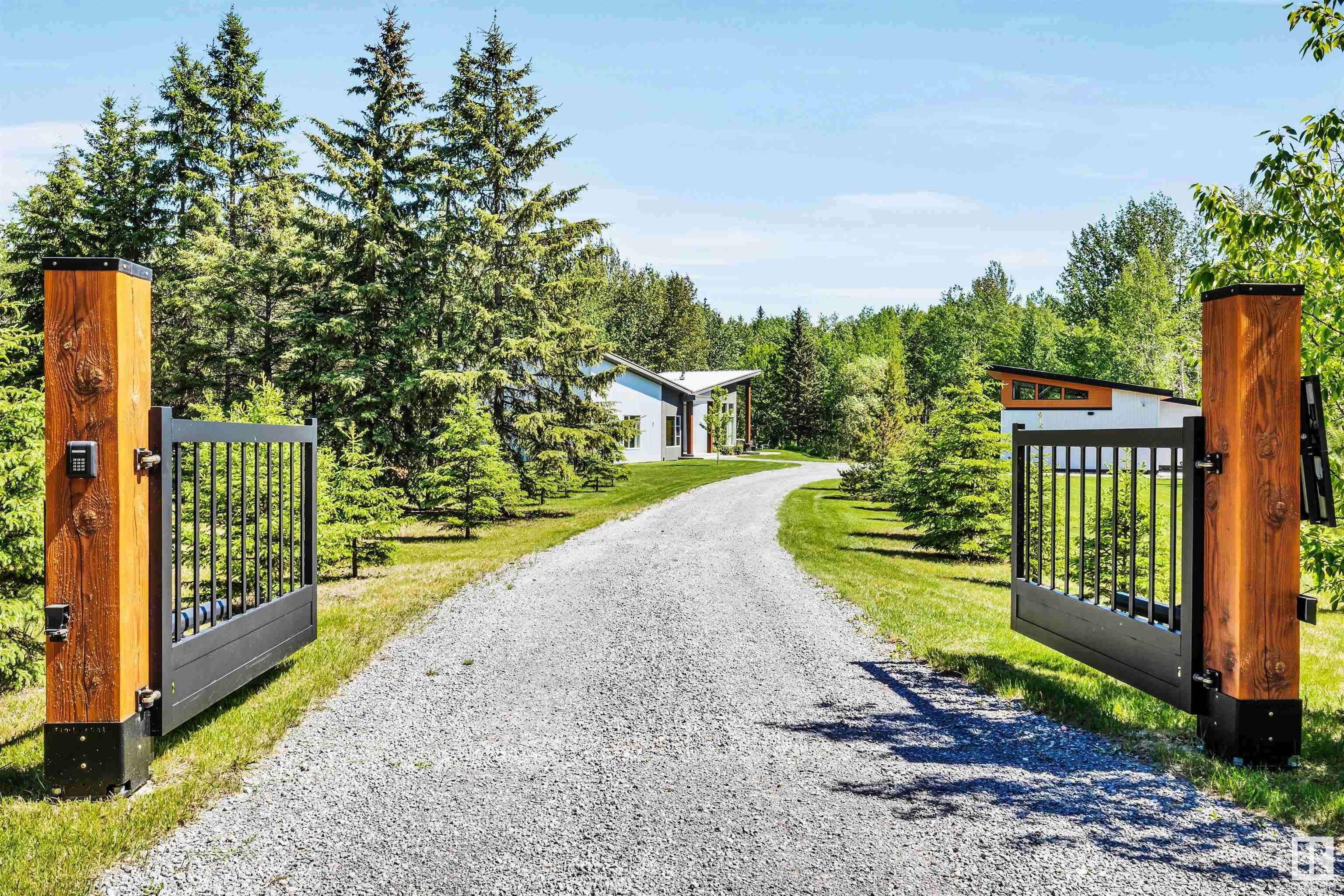 Rural Parkland County, AB T7Y 1G6,19 27019 Twp Rd 514