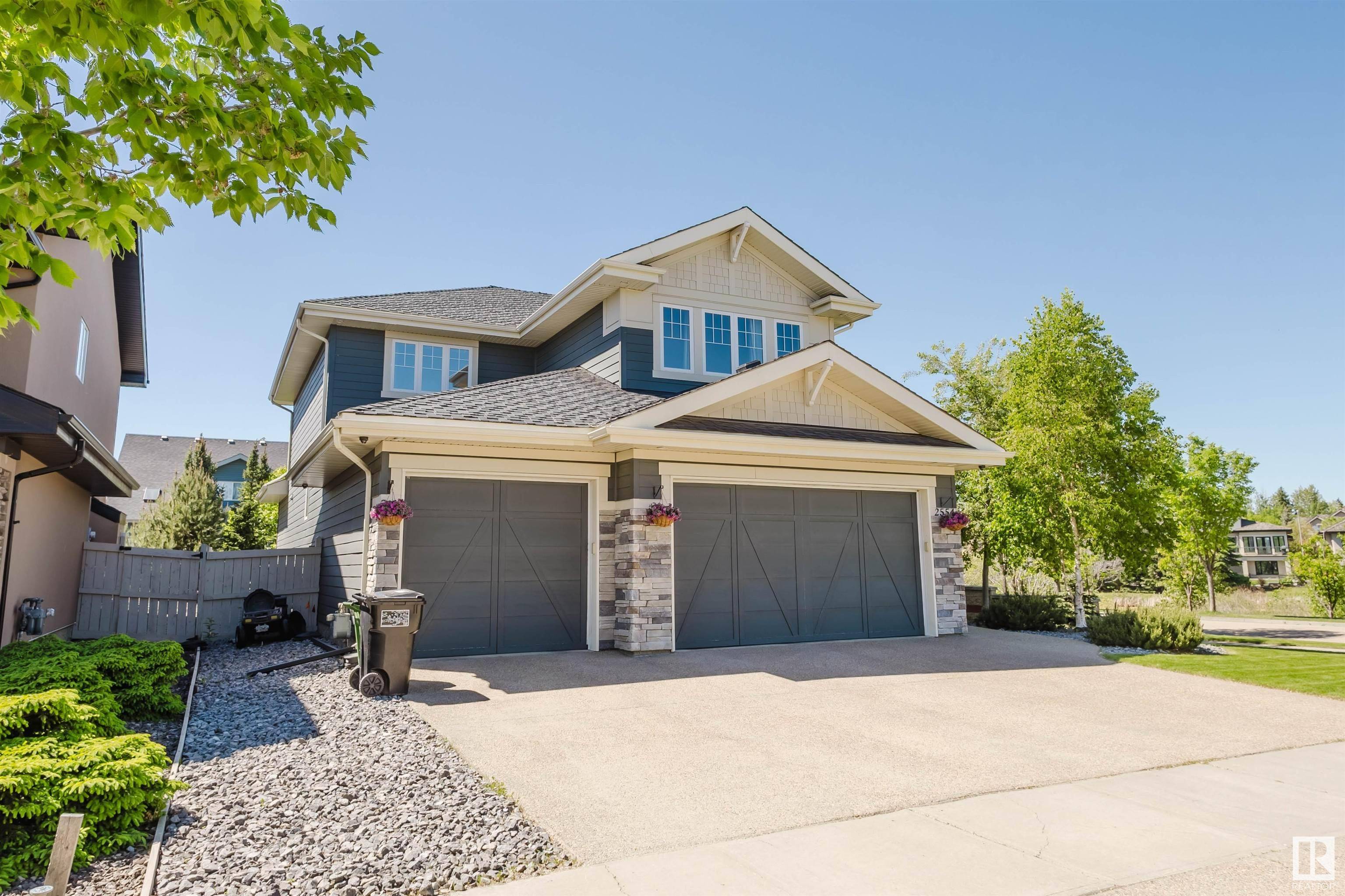 Edmonton, AB T6M 0L2,2554 CAMERON RAVINE LANDING NW