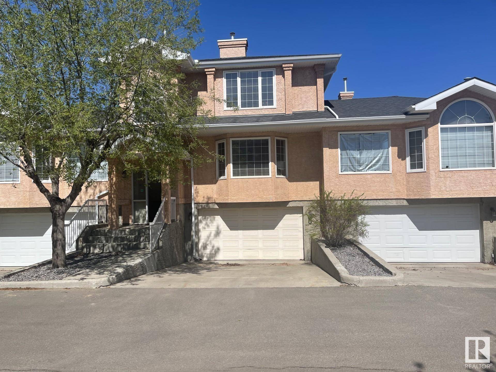 Edmonton, AB T6J 6Z1,#124 11115 9 AV NW