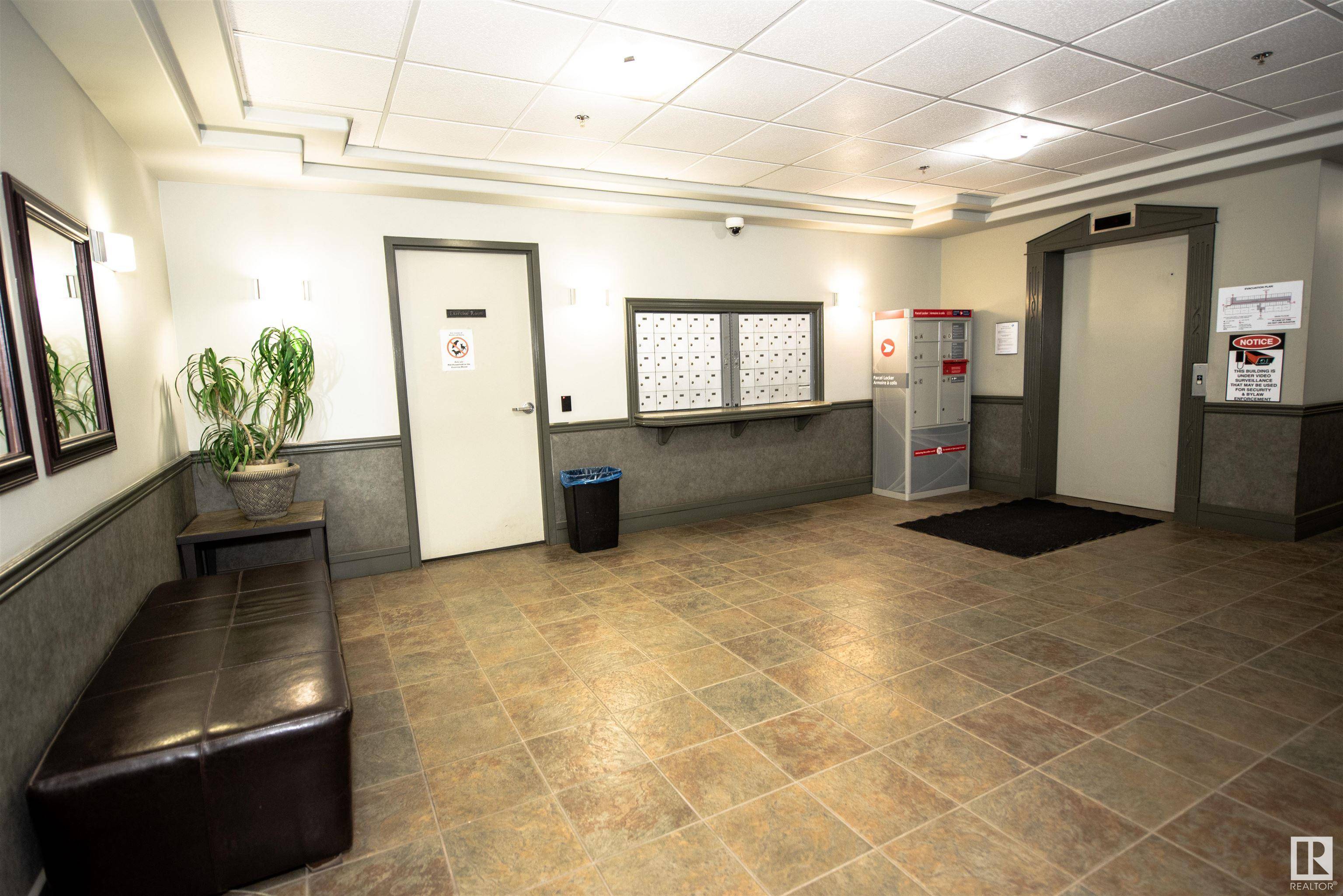 Edmonton, AB T6E 6V7,#309 10116 80 AV NW
