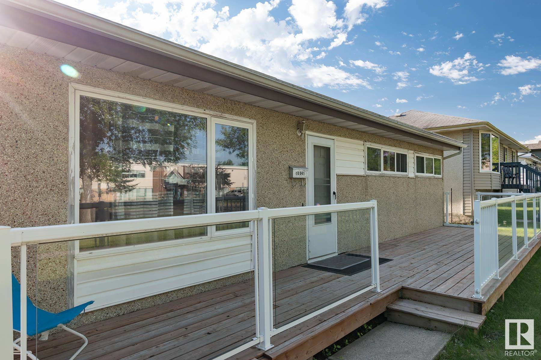 Edmonton, AB T5P 3B9,10941 159 ST NW