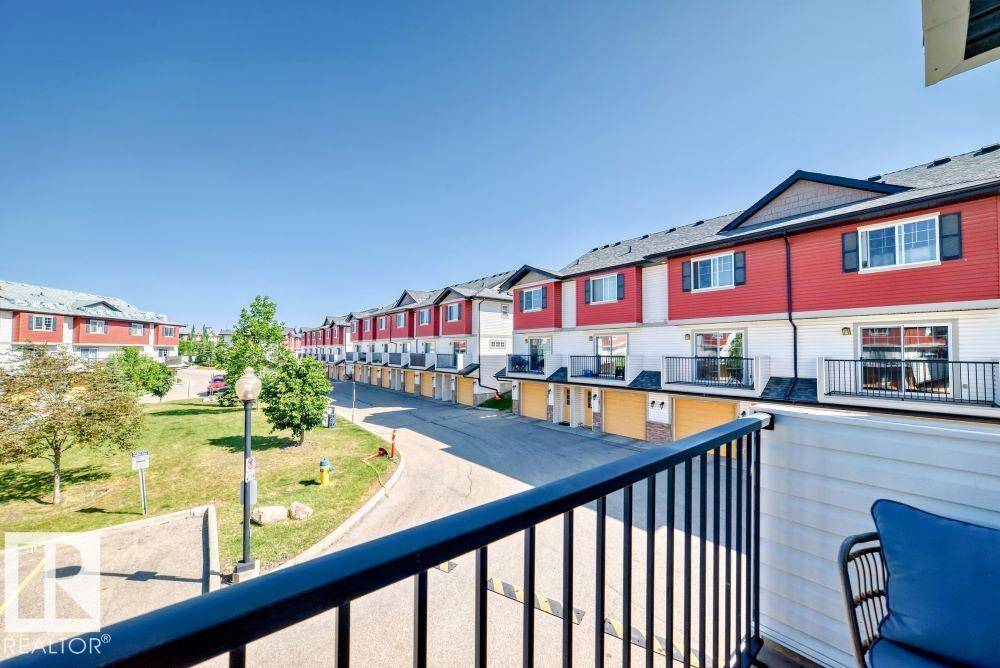 Edmonton, AB T6T 0N3,#22 3751 12 ST NW
