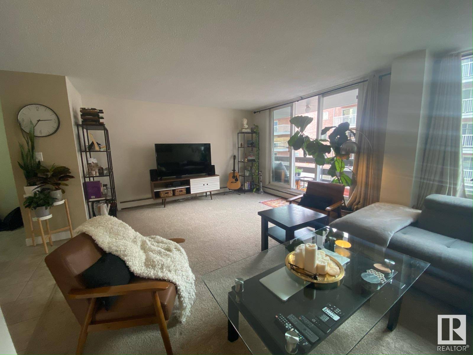 Edmonton, AB T5K 1V9,#1003 10160 116 ST NW