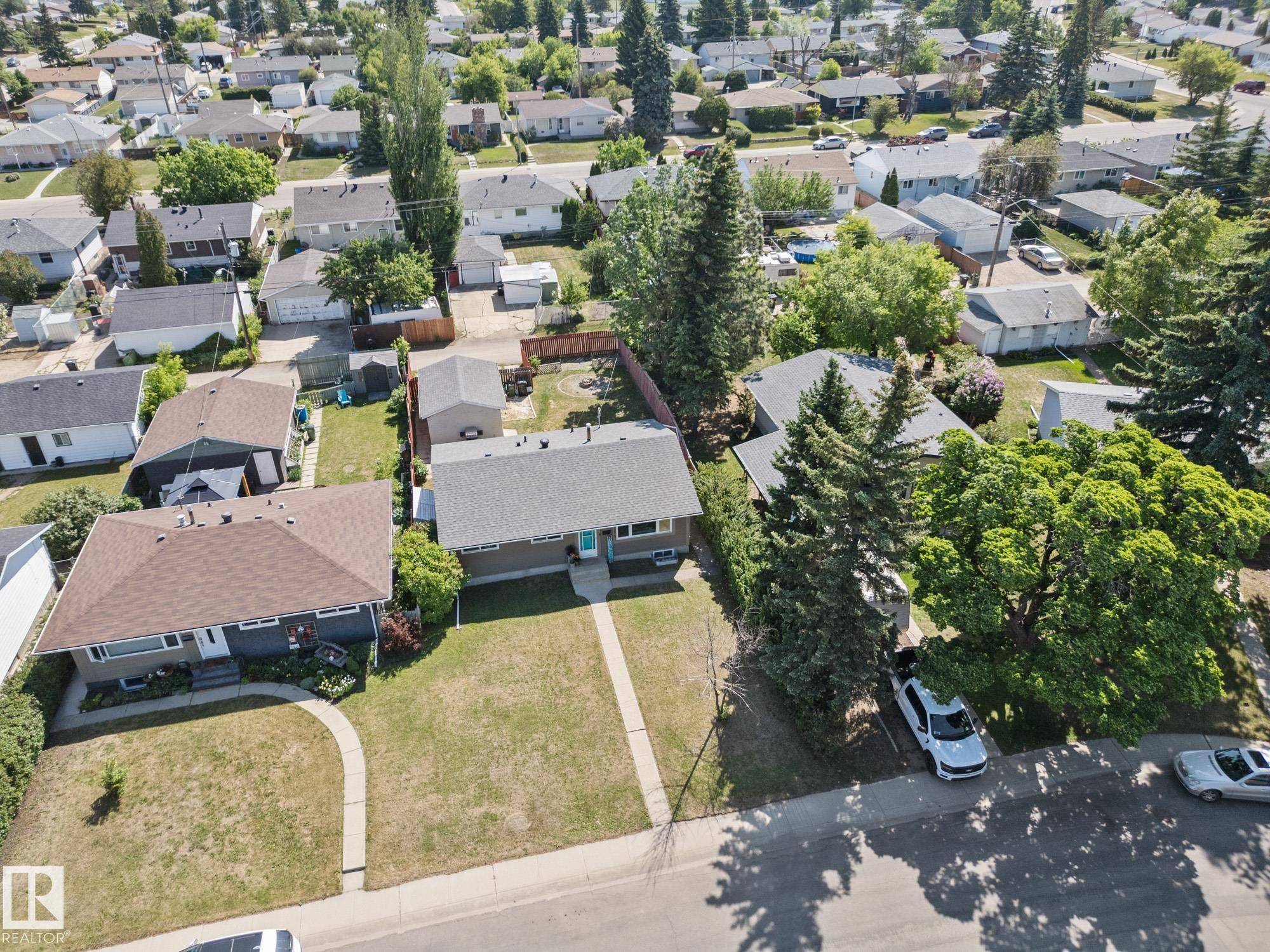 Edmonton, AB T5L 0R7,13519 124 ST NW