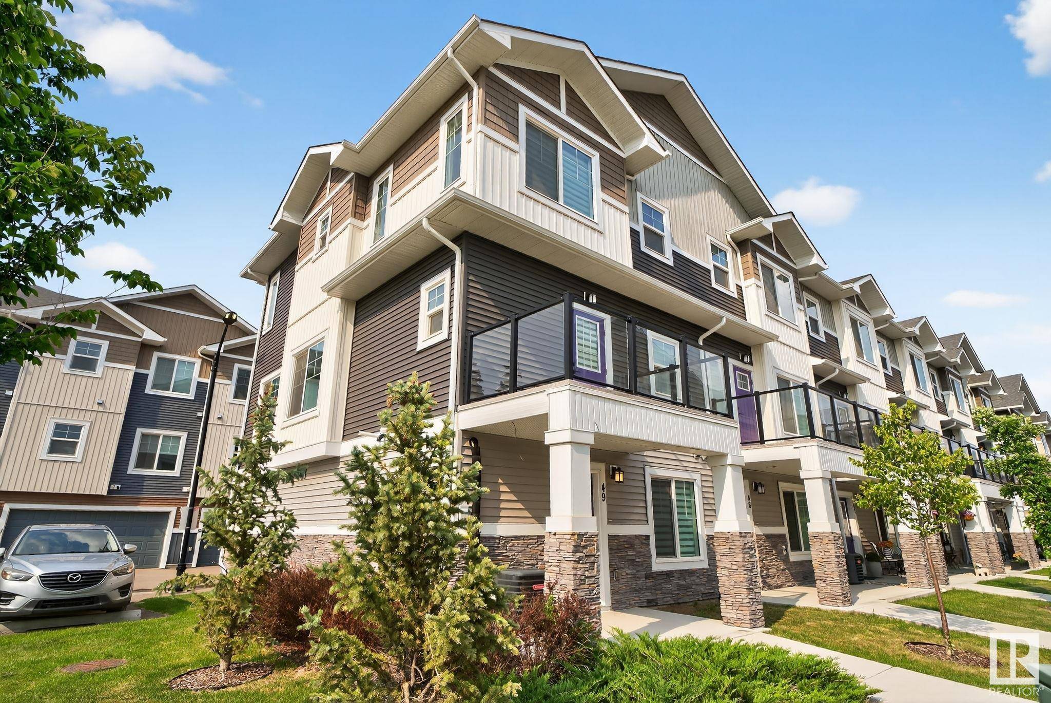 Edmonton, AB T6M 0Y8,#49 230 EDGEMONT RD NW