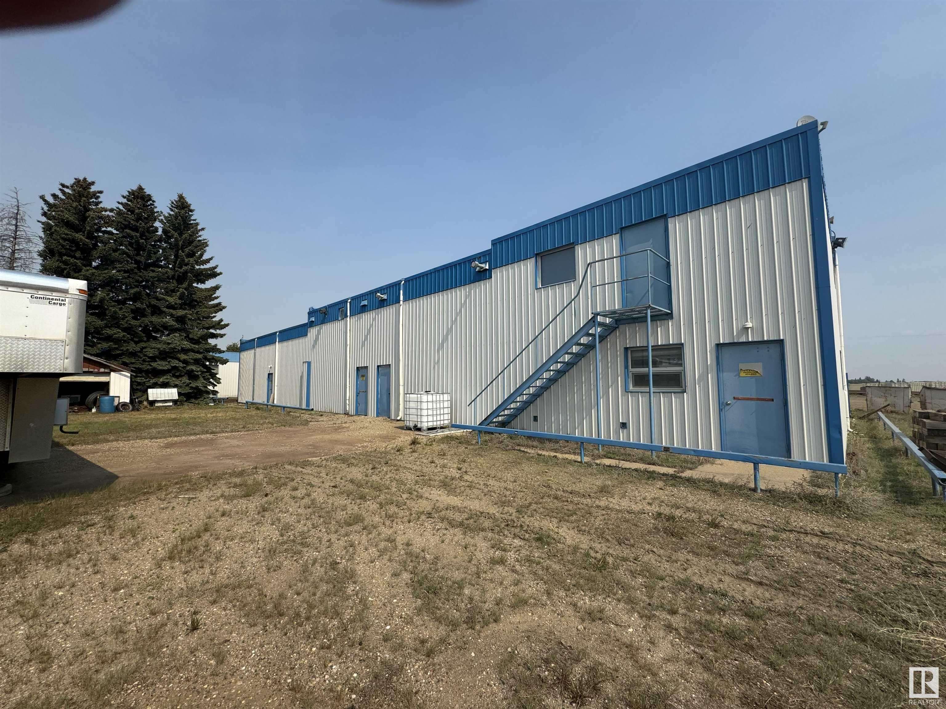 Vegreville, AB T9C 0B5,5115 62 ST