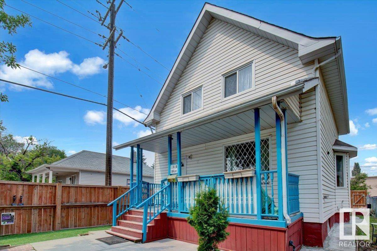 Edmonton, AB T5H 0R3,11010 106 AV NW