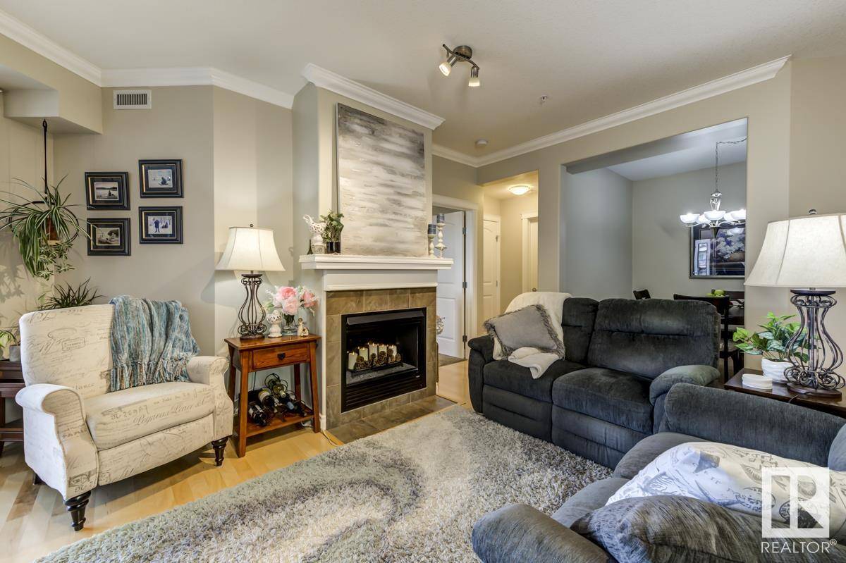 Edmonton, AB T6W 1X2,#203 12408 15 AV SW SW