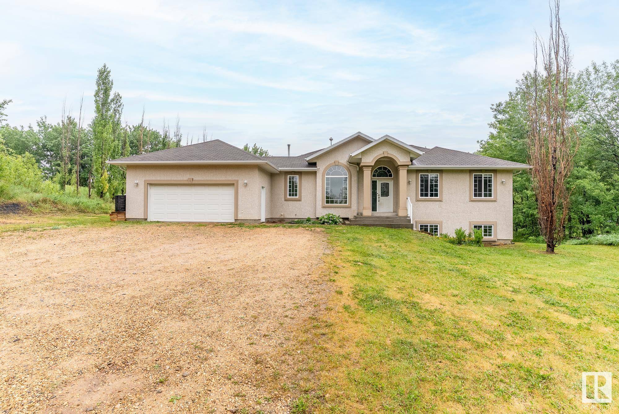 Rural Strathcona County, AB T8G 1E4,314 20212 TWP RD 510