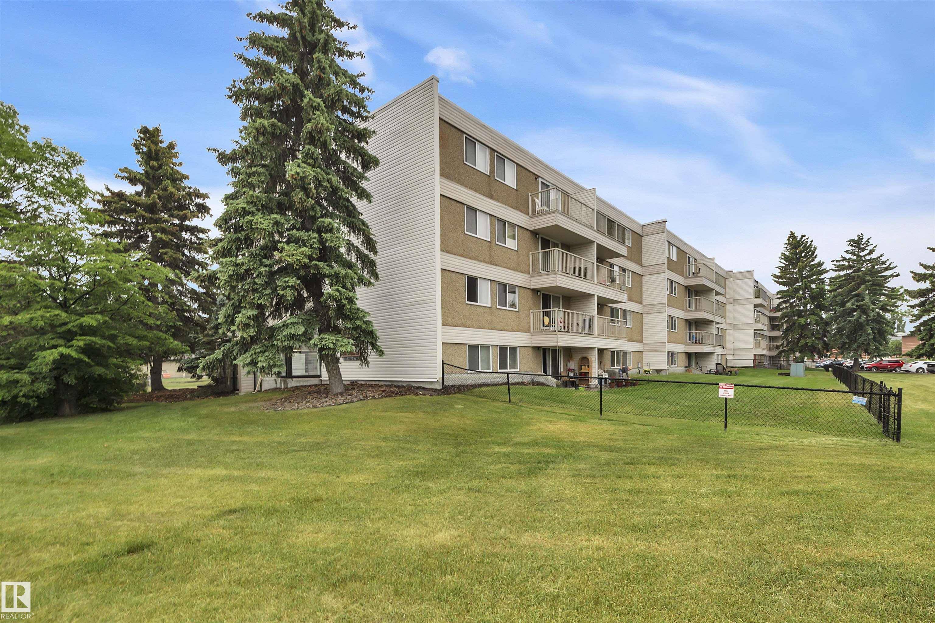 Stony Plain, AB T7Z 1N7,#106 4608 52 AV