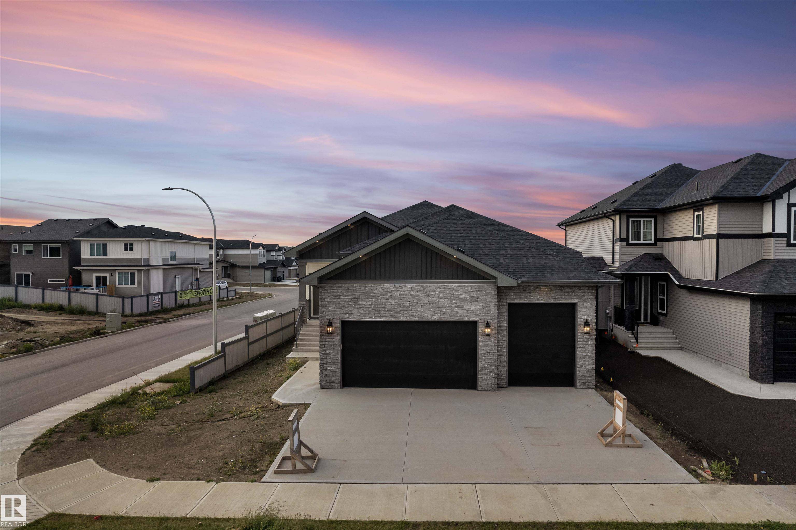 Spruce Grove, AB T7X 0Y3,30 AVONLEA WY