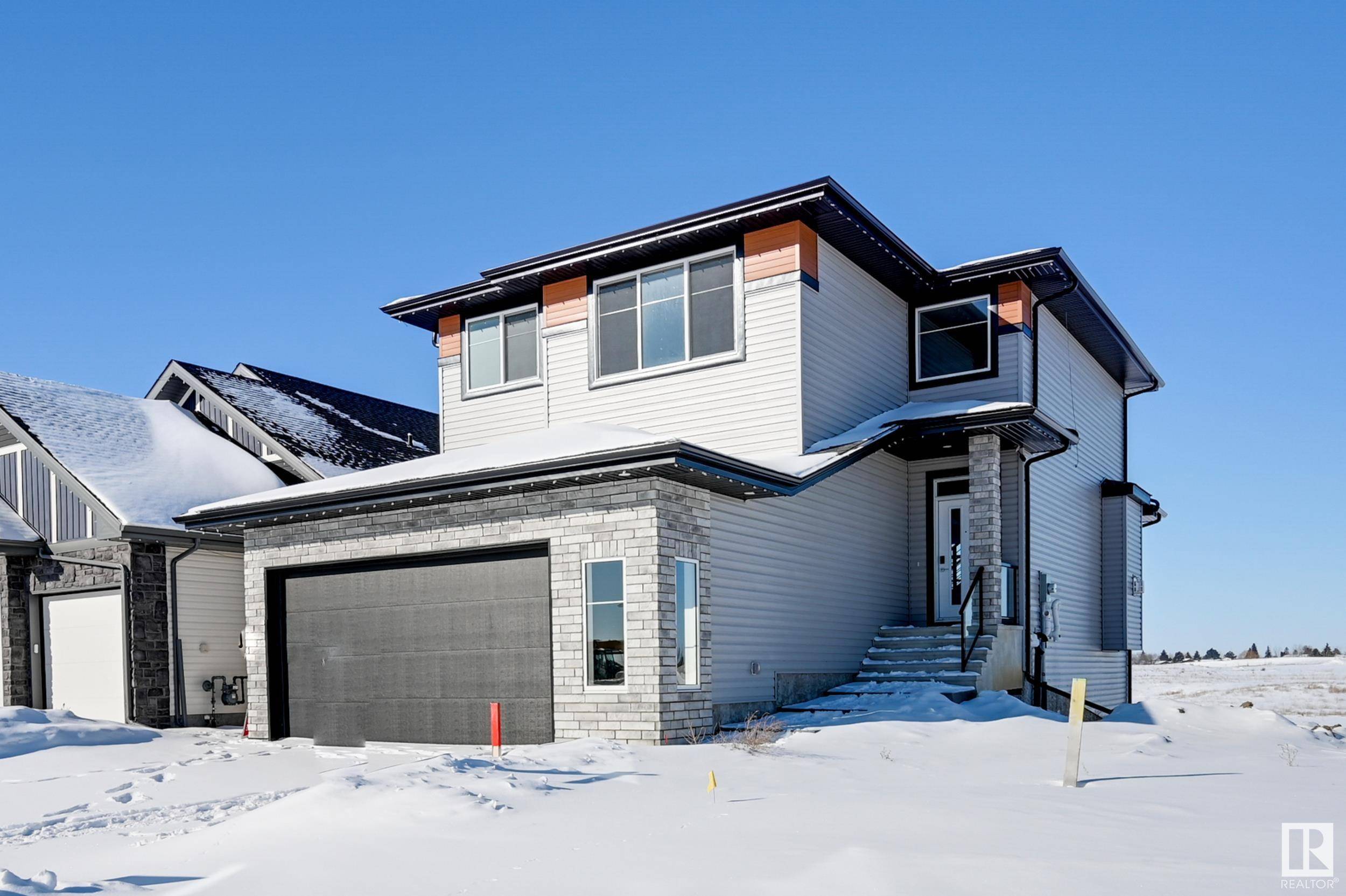 Morinville, AB T8R 2R4,10214 92A AV