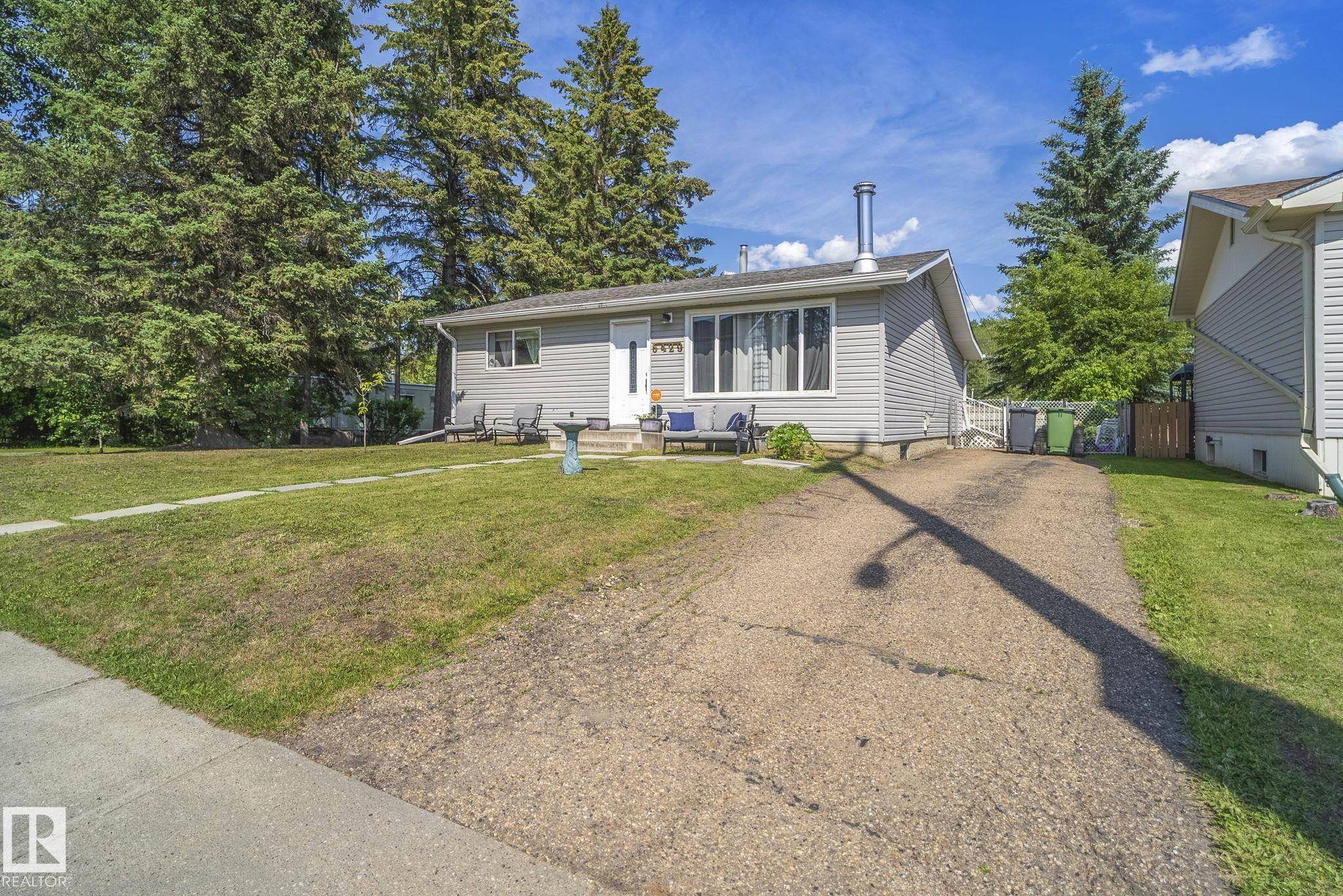 Wabamun, AB T0E 2K0,5429 50 ST