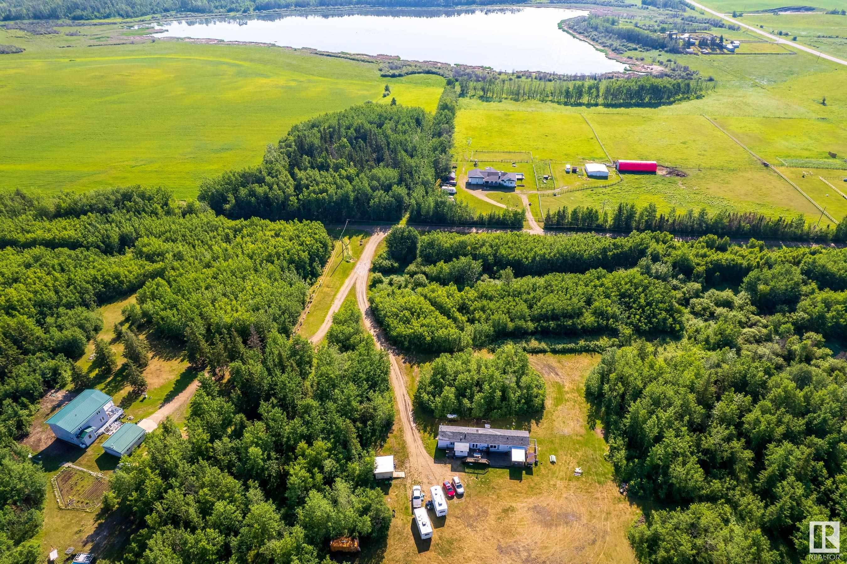 Rural Lac Ste. Anne County, AB T0E 1V0,56008 RGE ROAD 20A
