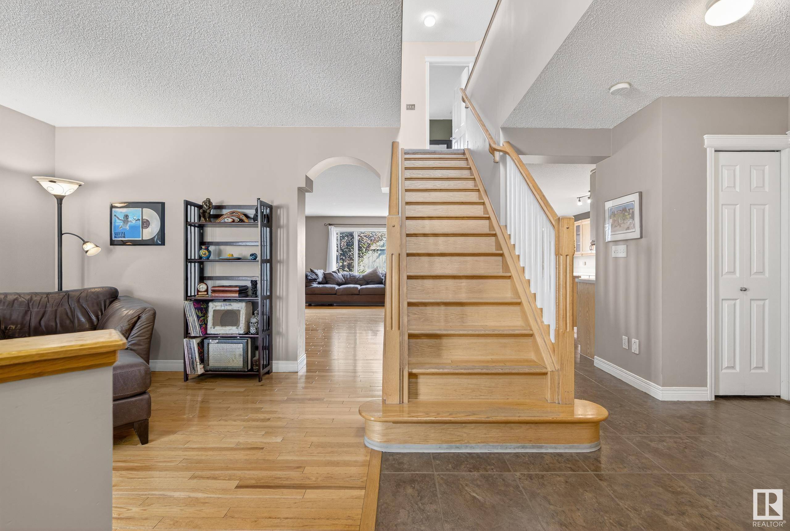 St. Albert, AB T8N 6S7,15 Doucette PL